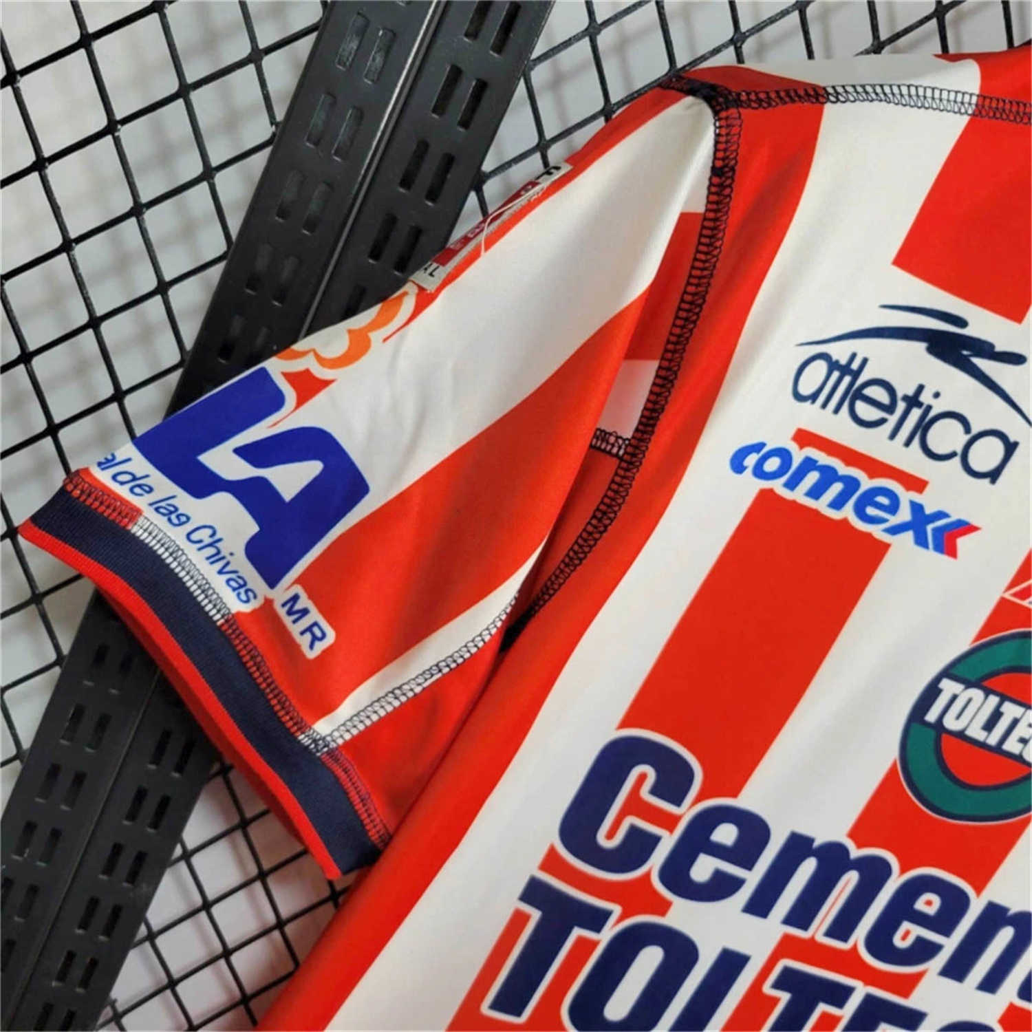 Retro Chivas de Guadalajara 02-03 Home Jersey - UnitedFutballJersey