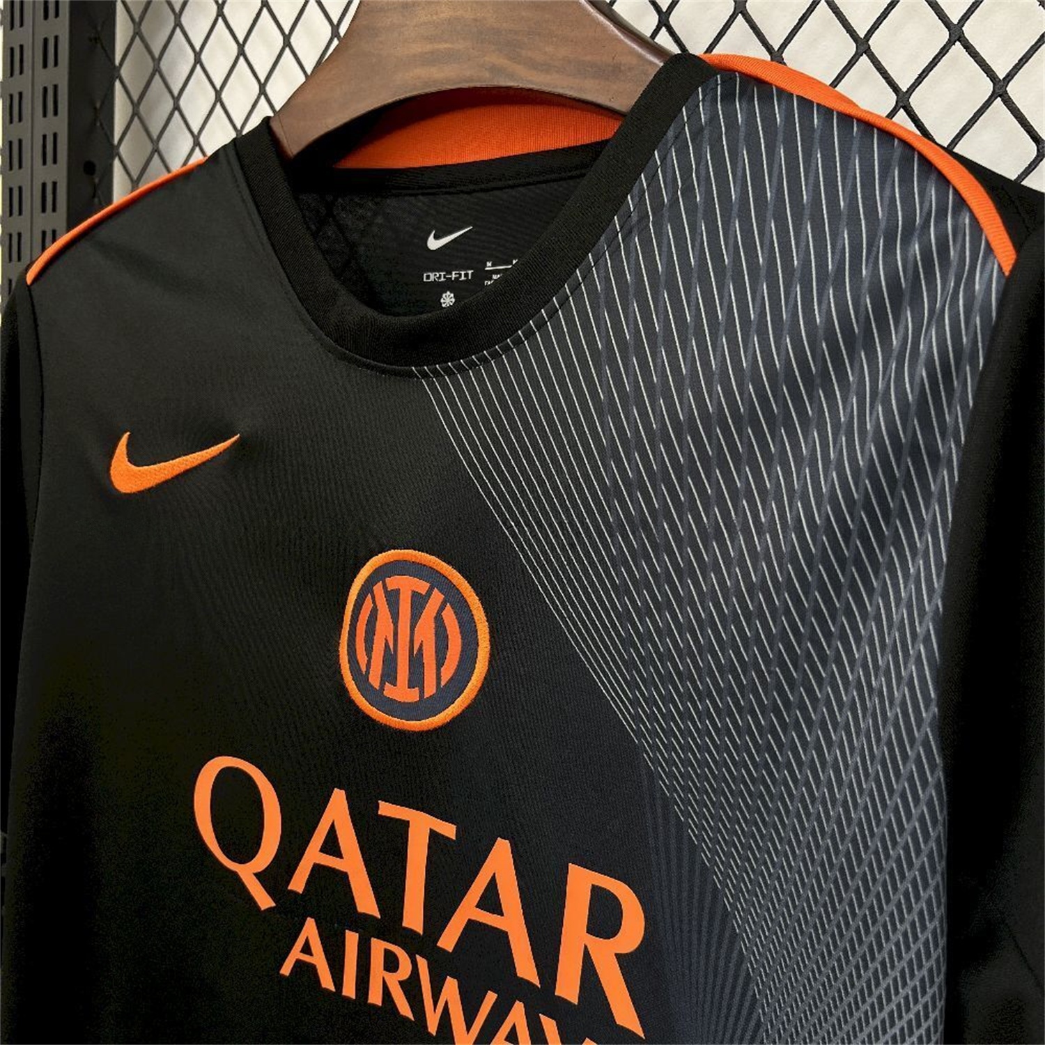 Inter Milan 25-26 Orange And Black Training Jersey - Fans Version - UnitedFutballJersey