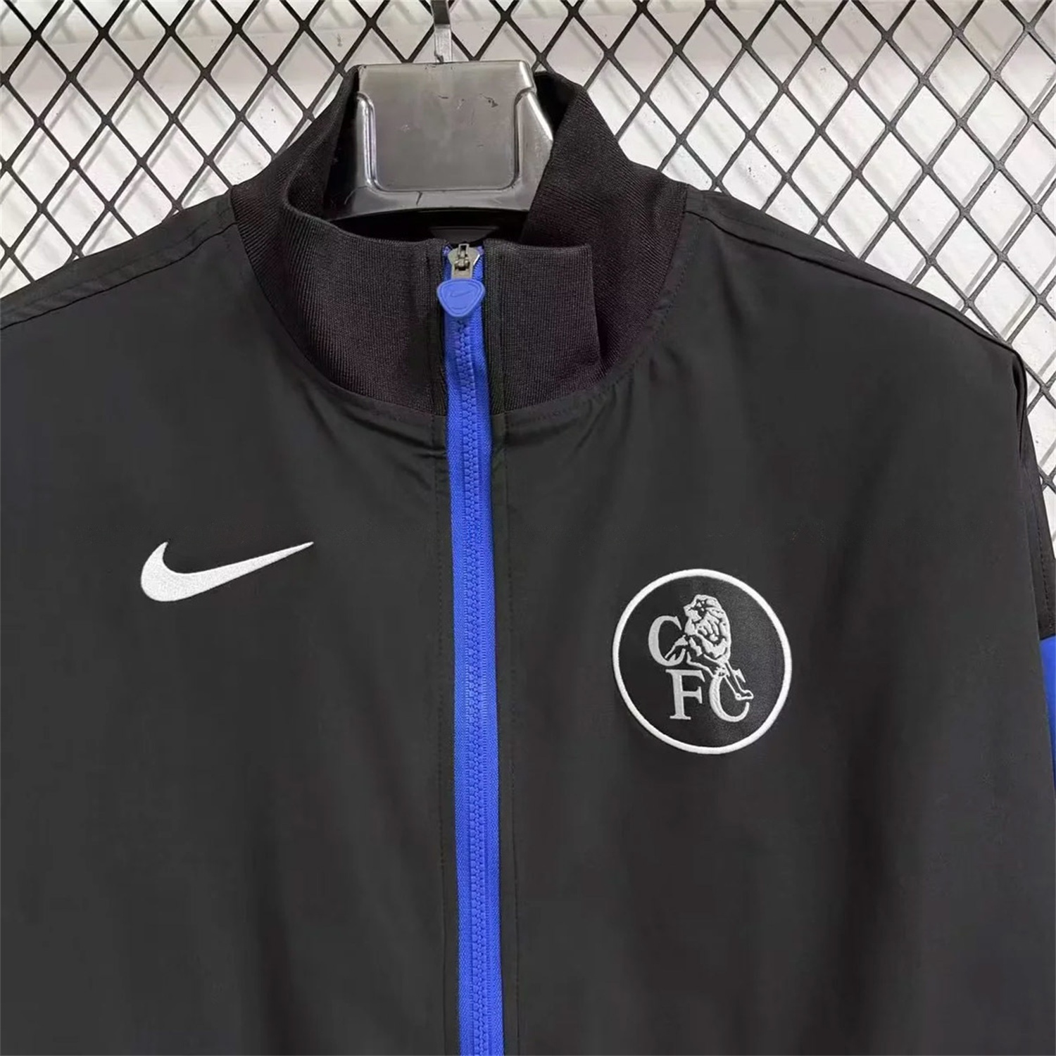C.H.E.L.S.E.A 25-26 Windbreaker Jacket - Black And Blue - UnitedFutballJersey