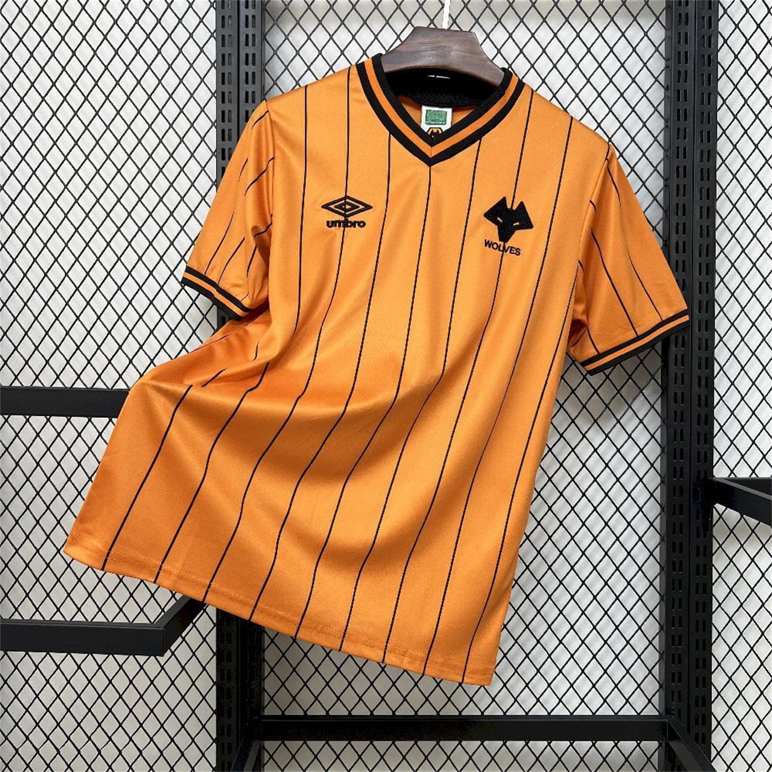 Retro Wolverhampton Wanderers Wolves 1985-86 Home Jersey - UnitedFutballJersey
