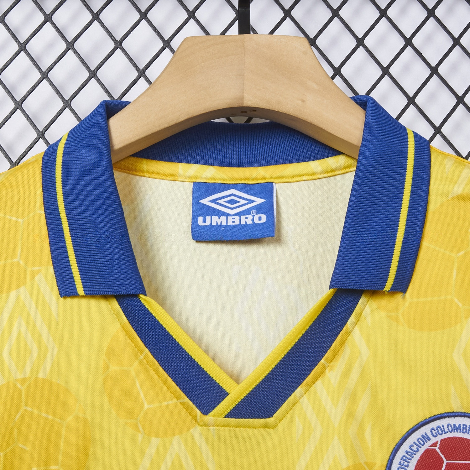 Retro Colombia 1994 Home Jersey - UnitedFutballJersey