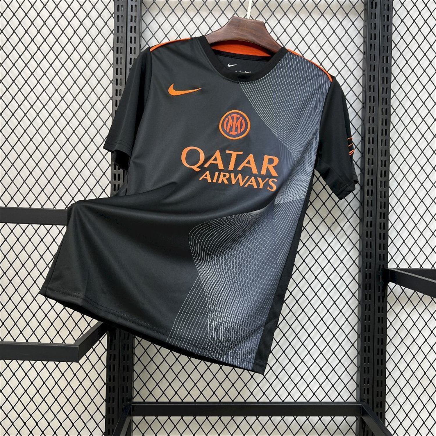 Inter Milan 25-26 Orange And Black Training Jersey - Fans Version - UnitedFutballJersey