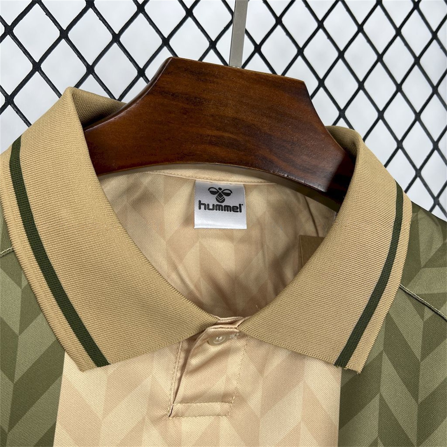 Real Betis 25-26 Khaki Training Jersey - Fans Version - UnitedFutballJersey