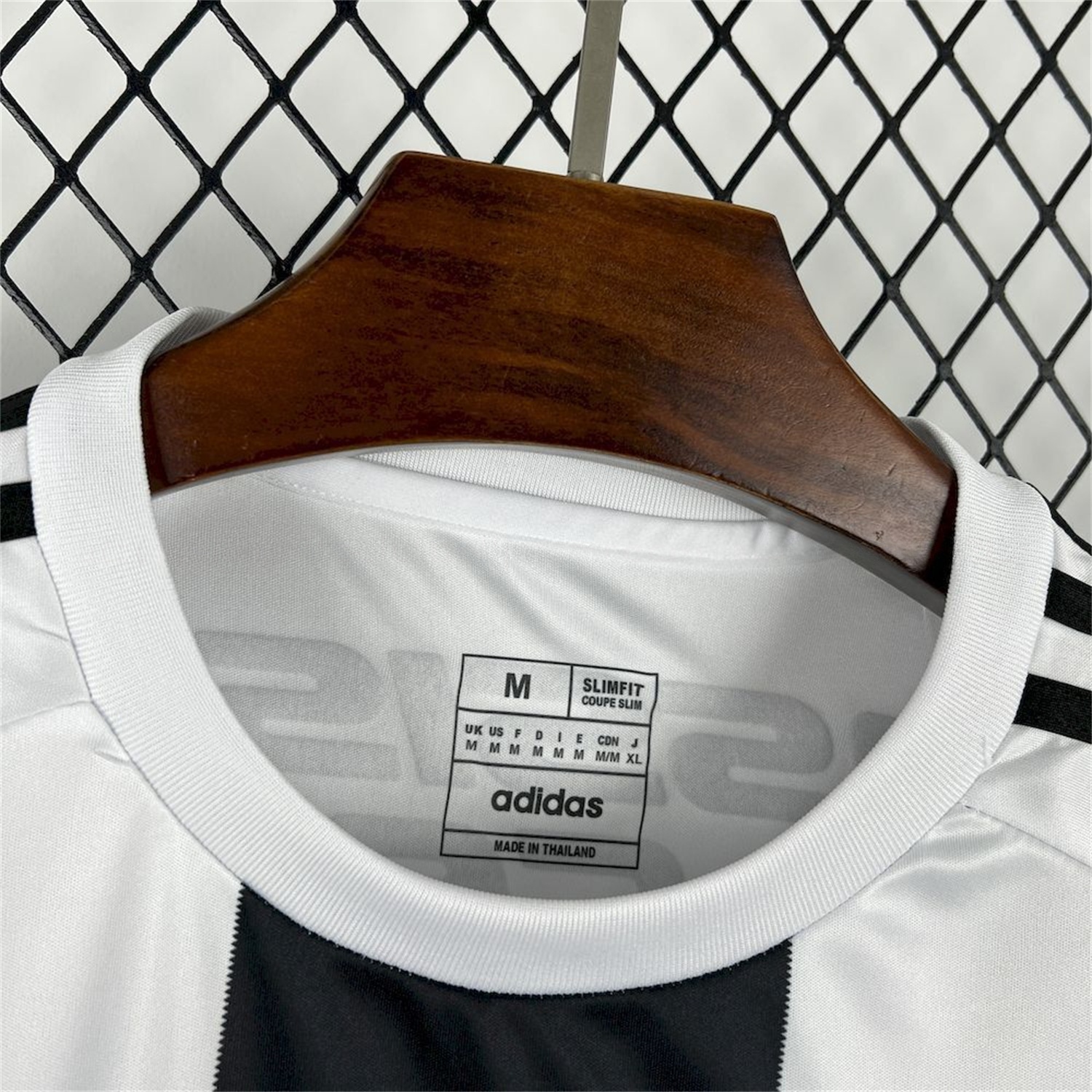 Colo Colo 25-26 Black And White Special Jersey - Fans Version - UnitedFutballJersey