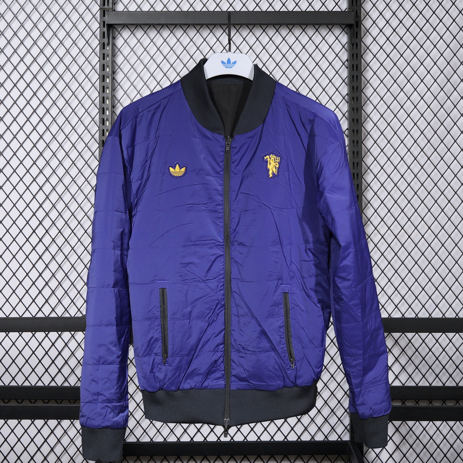 Manchester United 25-26 Double Sided Reversible Windbreaker - Black & Purple - UnitedFutballJersey