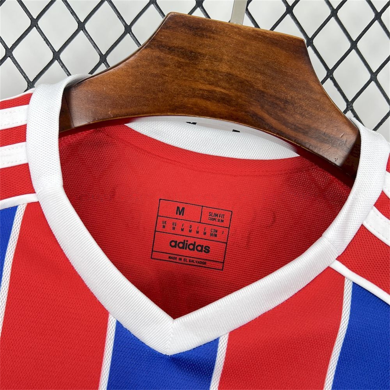 Colo Colo 25-26 Red And Blue Third Jersey - Fans Version - UnitedFutballJersey