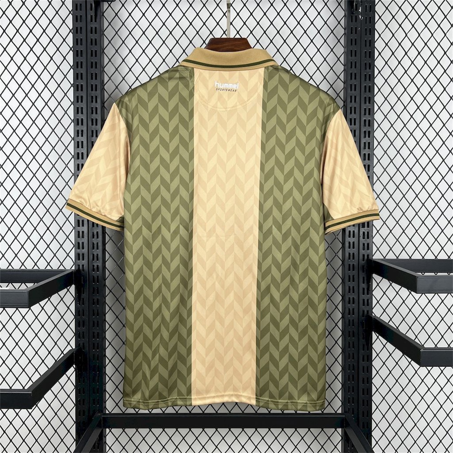Real Betis 25-26 Khaki Training Jersey - Fans Version - UnitedFutballJersey