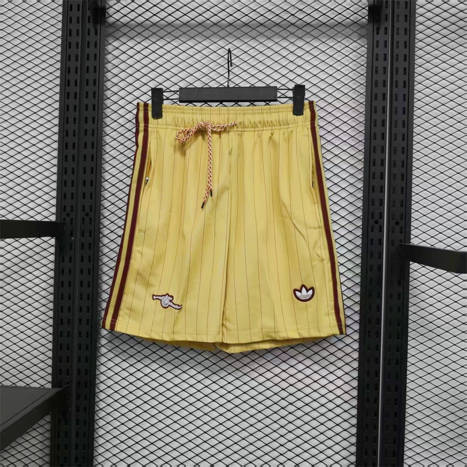 Arsenal 25-26 Trefoil Yellow Travel Shorts - Player Version - UnitedFutballJersey