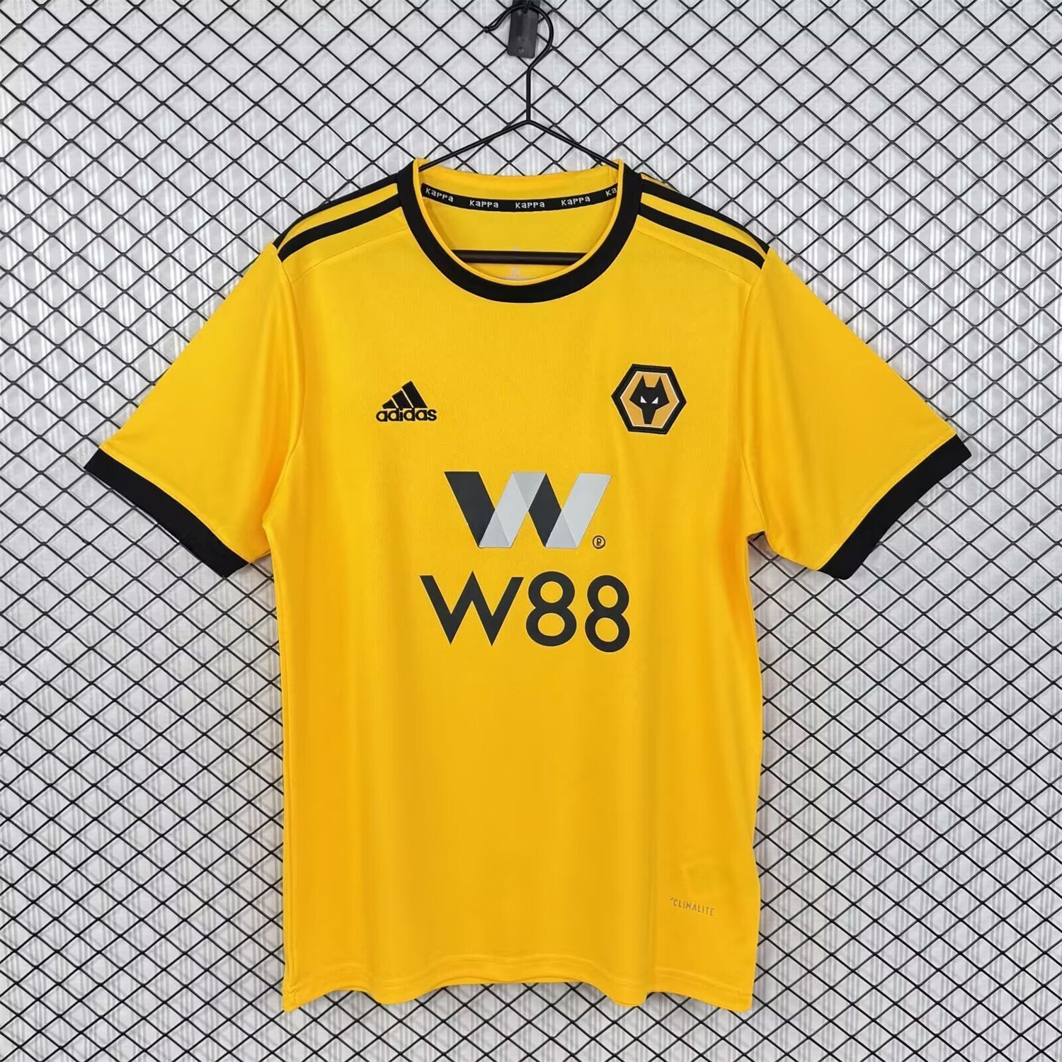 Retro Wolverhampton Wanderers Wolves 2018-19 Home Jersey - UnitedFutballJersey