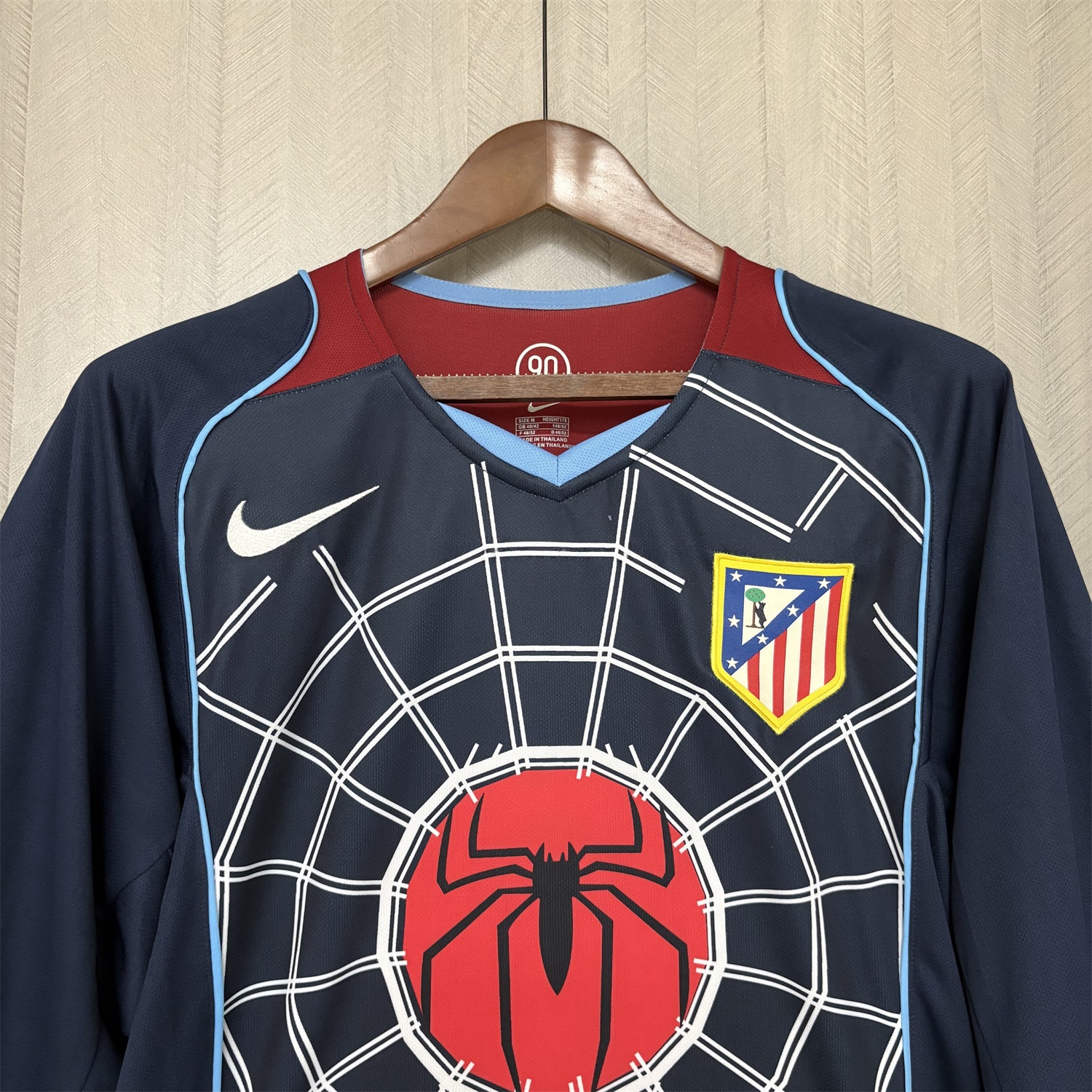 Retro Atletico Madrid 2004-05 Away Long Sleeves Jersey - S.p.i.d.e.r M.a.n - UnitedFutballJersey