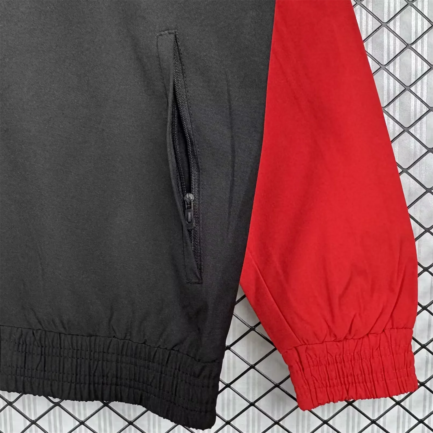 Retro Sevilla 1992-93 Home Windbreaker Jacket - Black And Red - UnitedFutballJersey