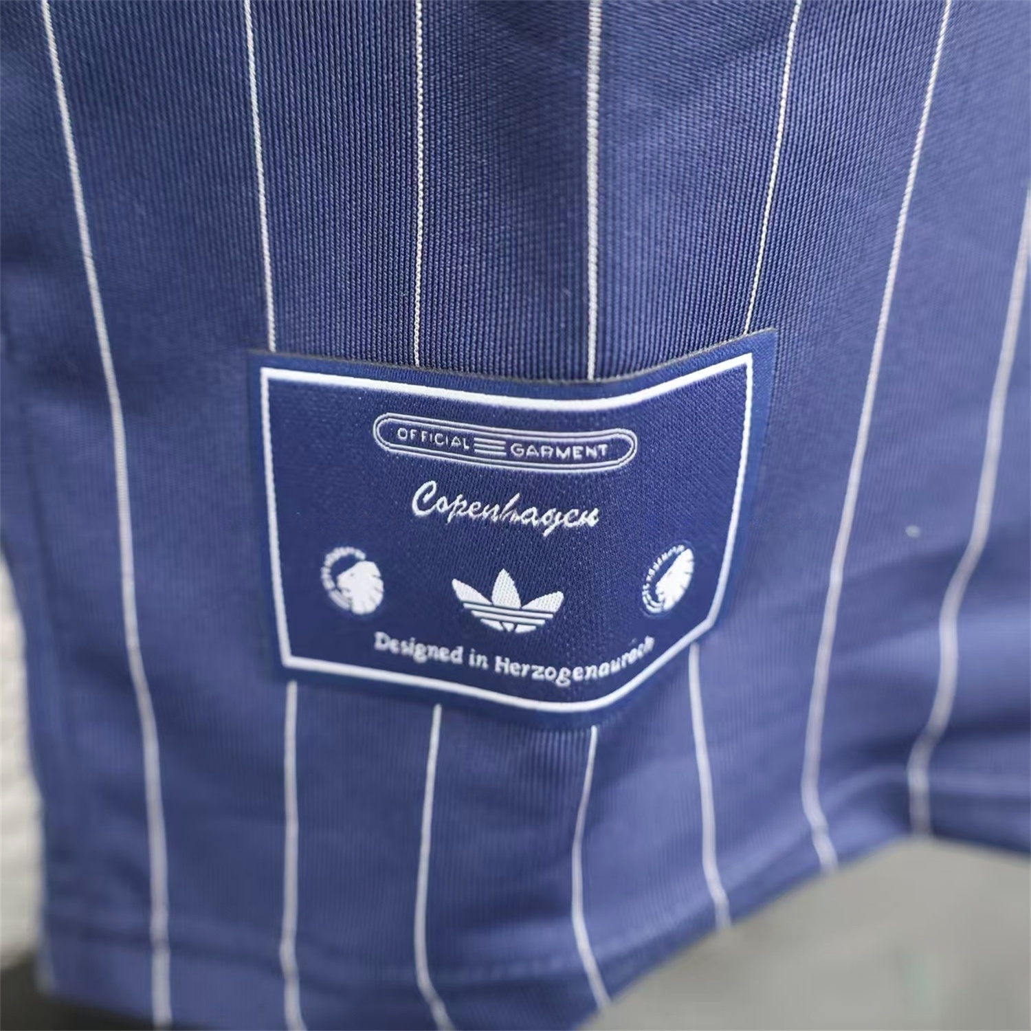 Newcastle United 25-26 Icon Range Travel Special Edition Deep Blue Jersey - Player Version - UnitedFutballJersey