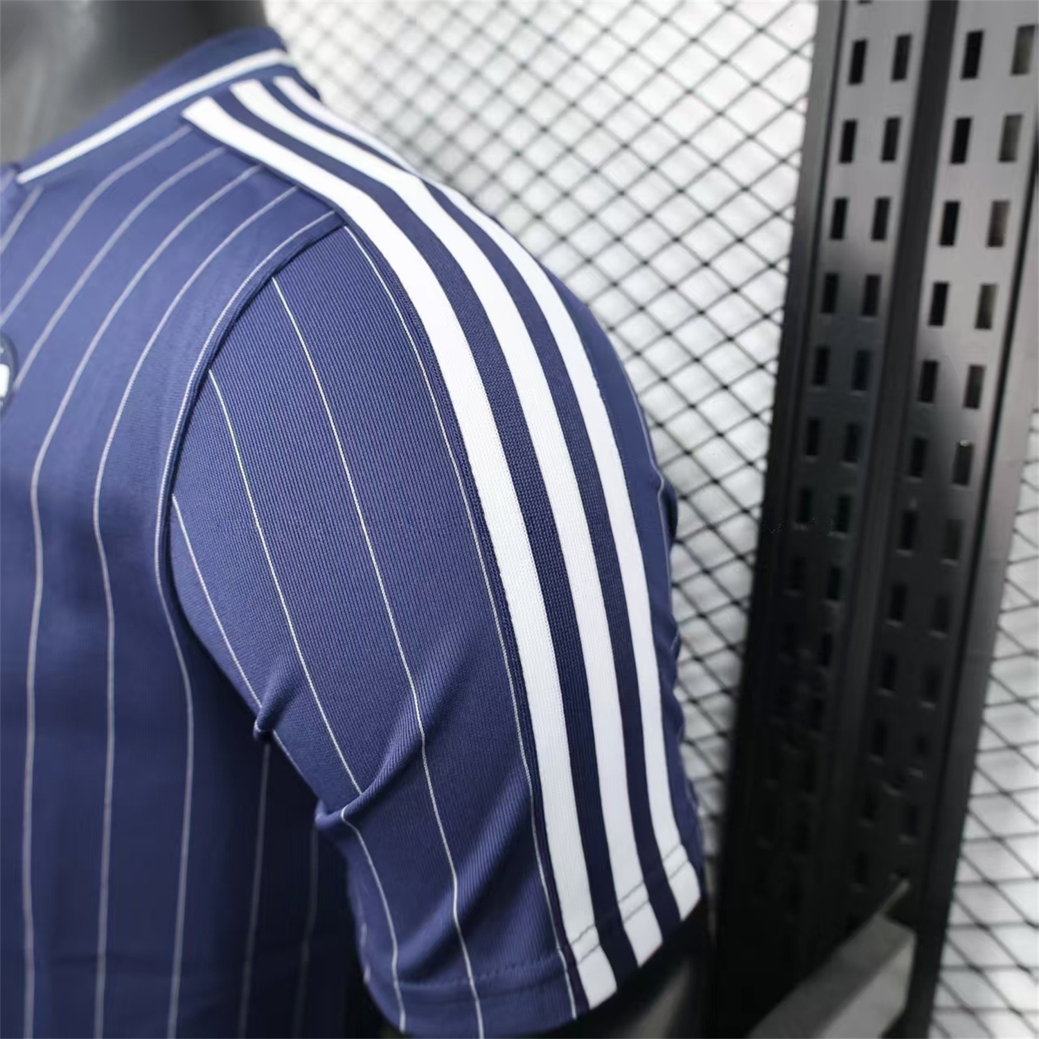 Newcastle United 25-26 Icon Range Travel Special Edition Deep Blue Jersey - Player Version - UnitedFutballJersey
