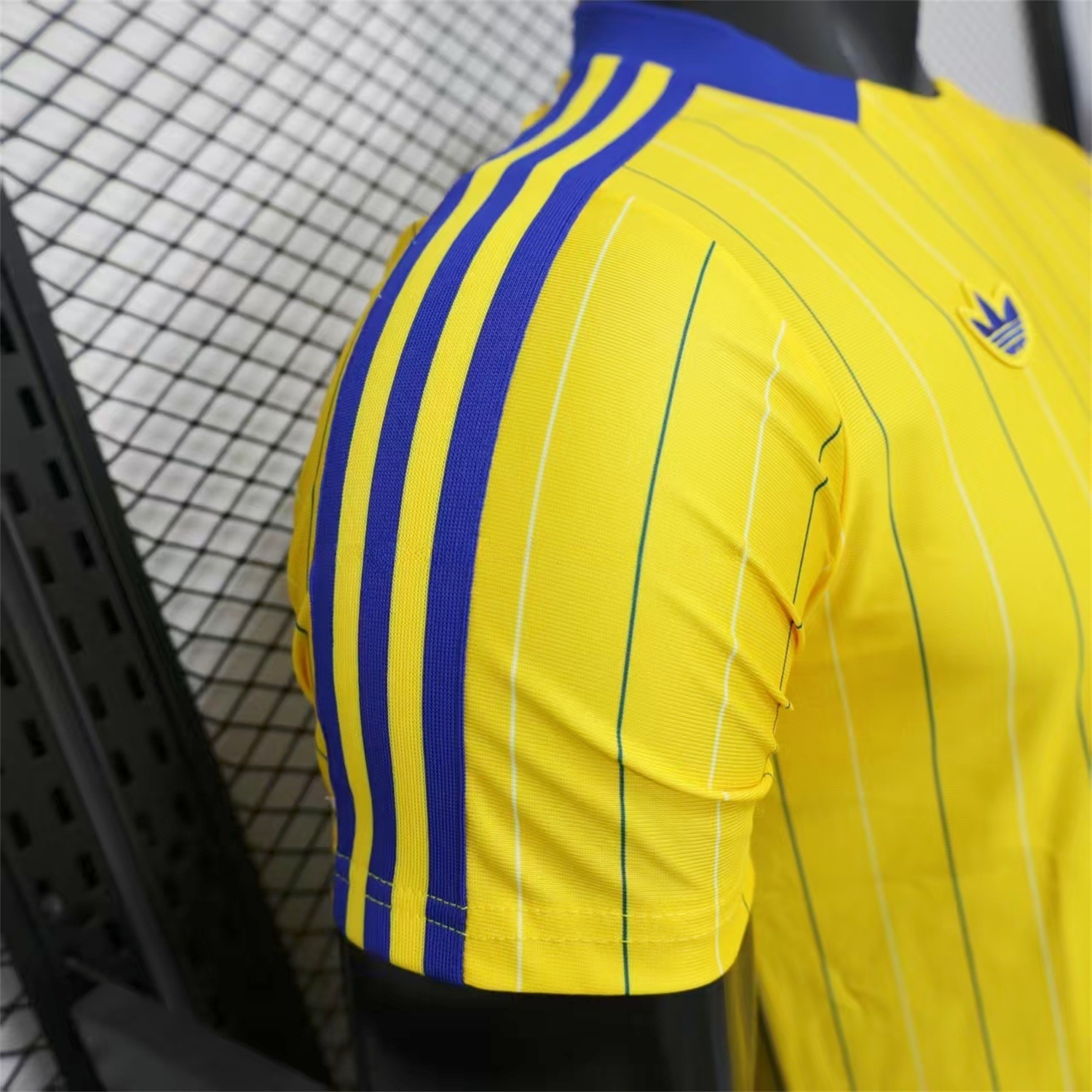 Leeds United 25-26 Icon Travel Special Edition Yellow Jersey - Player Version - UnitedFutballJersey