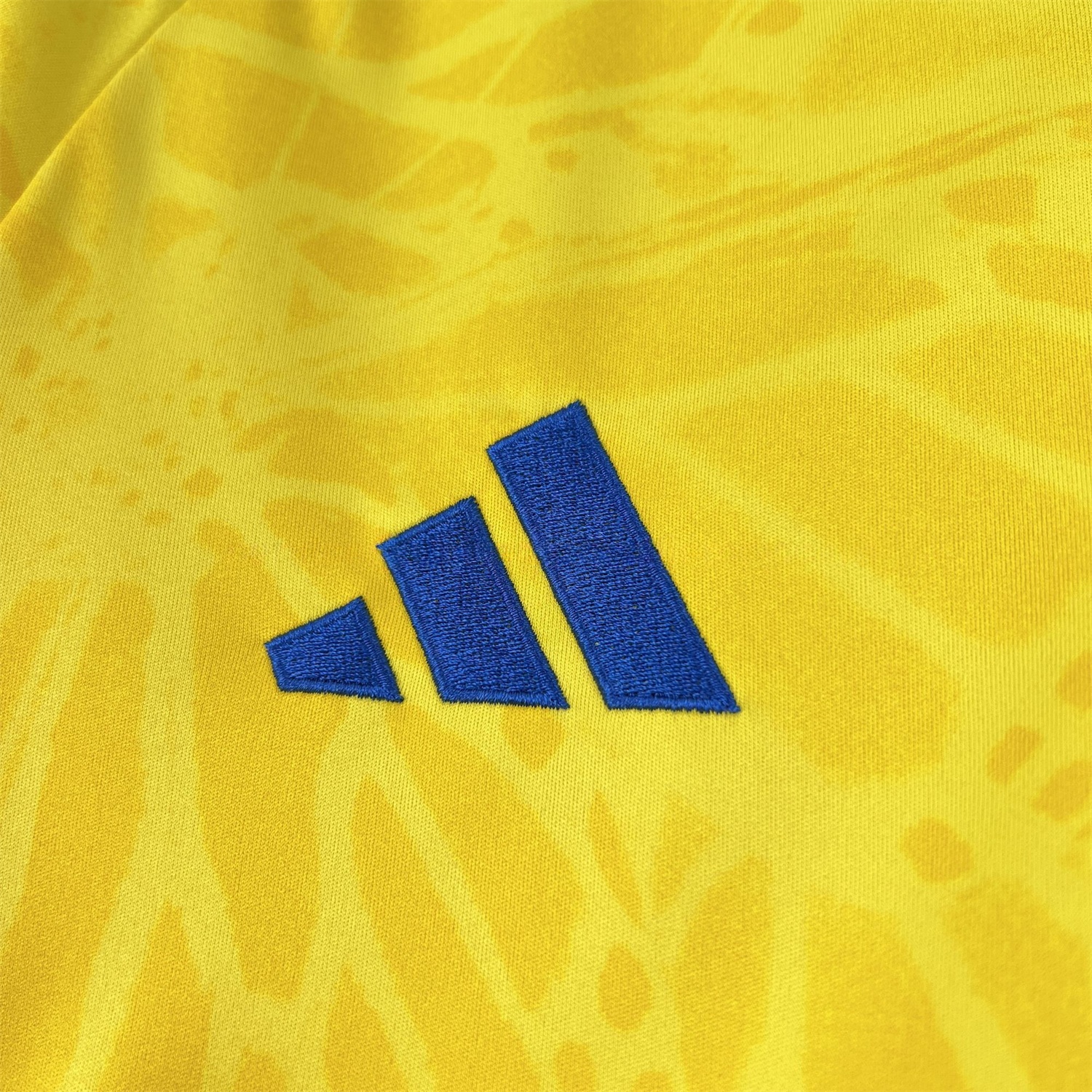 Colombia 2026 Home Long Sleeves Jersey - Fans Version - UnitedFutballJersey