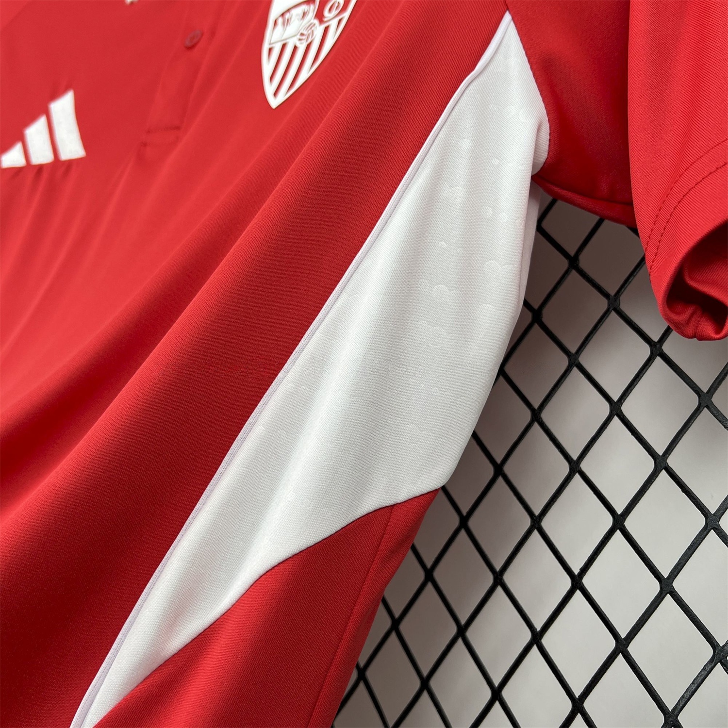 Sevilla 25-26 Red Travel Special Jersey - Fans Version - UnitedFutballJersey