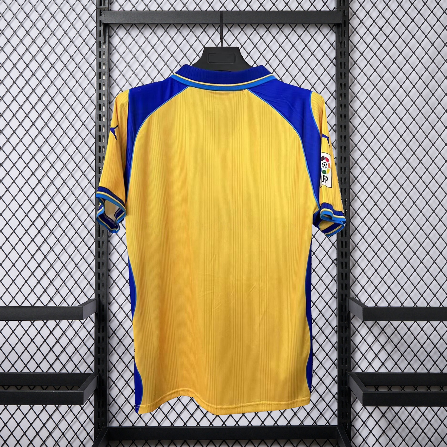Retro Las Palmas 2000-01 Home Jersey - UnitedFutballJersey