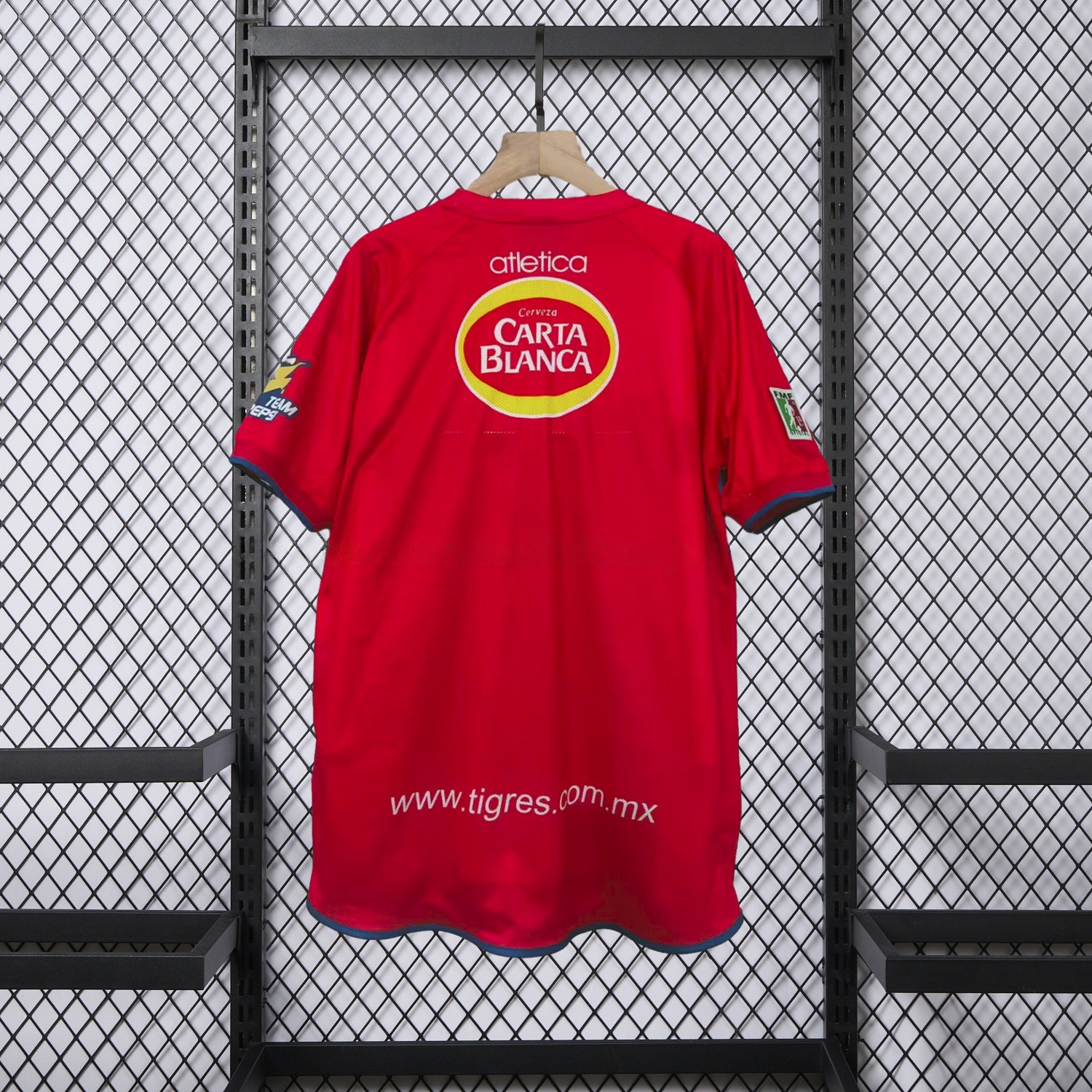 Retro Tigres UANL 2002-03 Away Red Jersey - UnitedFutballJersey