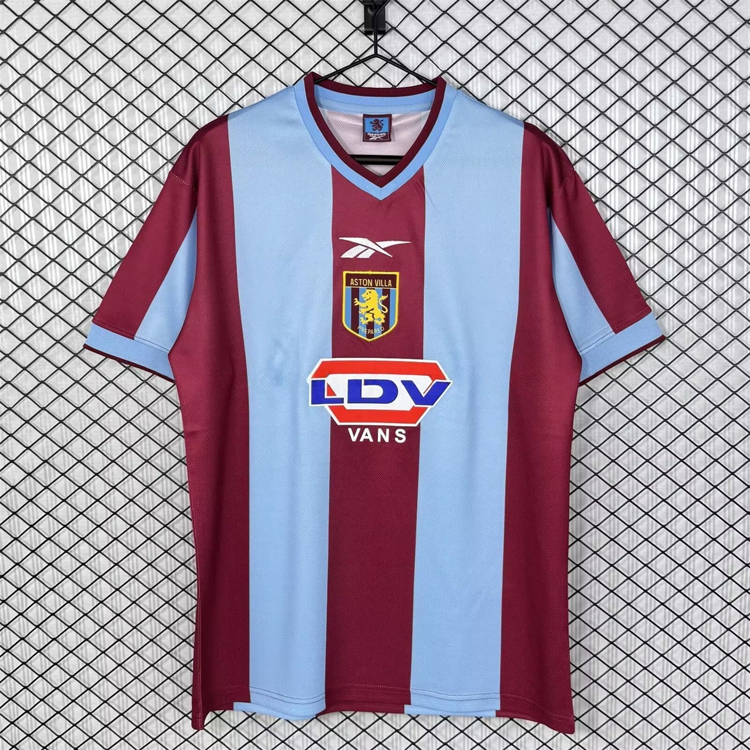 Retro Aston Villa 1999-00 Home Jersey - UnitedFutballJersey