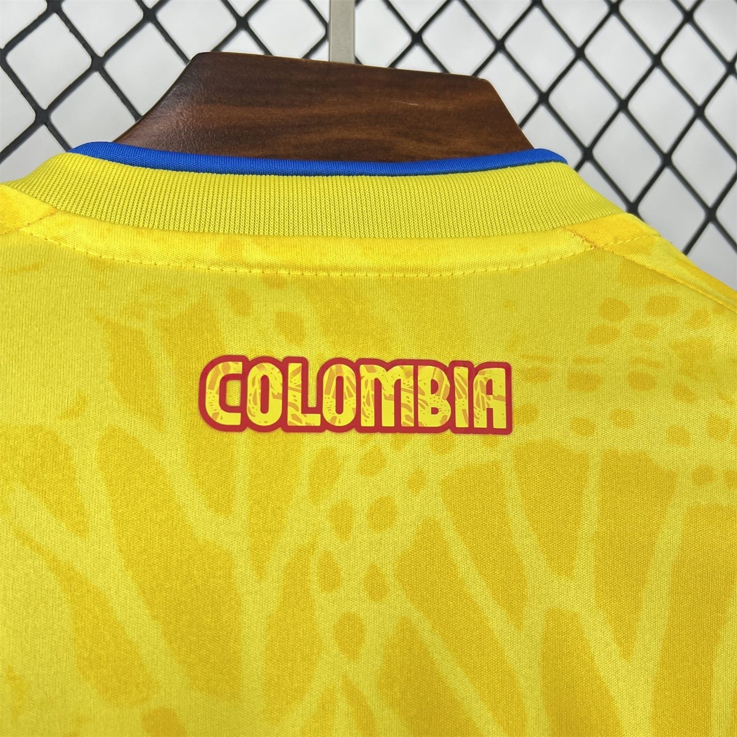 Colombia 2026 Home Long Sleeves Jersey - Fans Version - UnitedFutballJersey