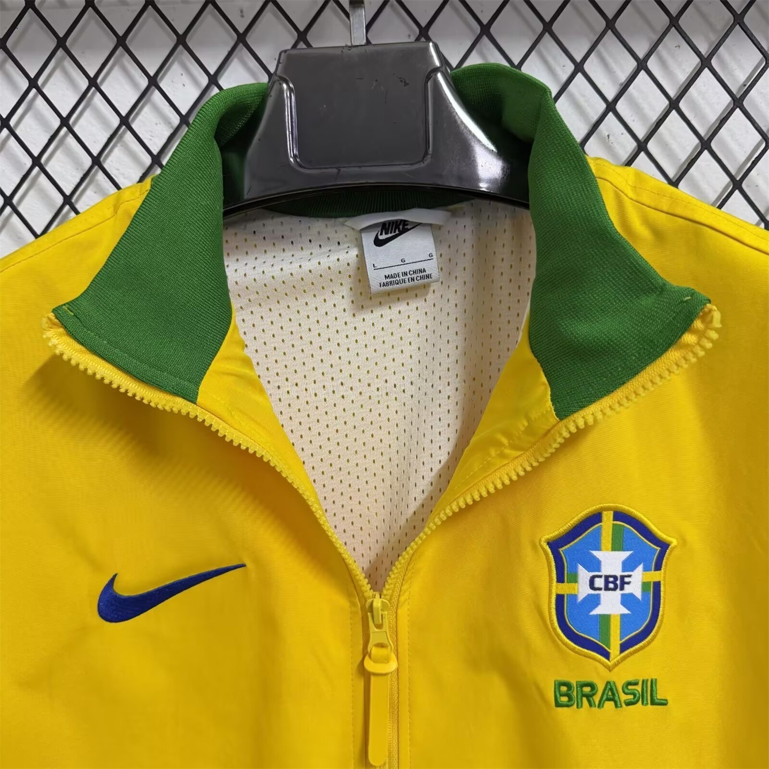 Brazil 2026 Windbreaker Jacket - Yellow - UnitedFutballJersey