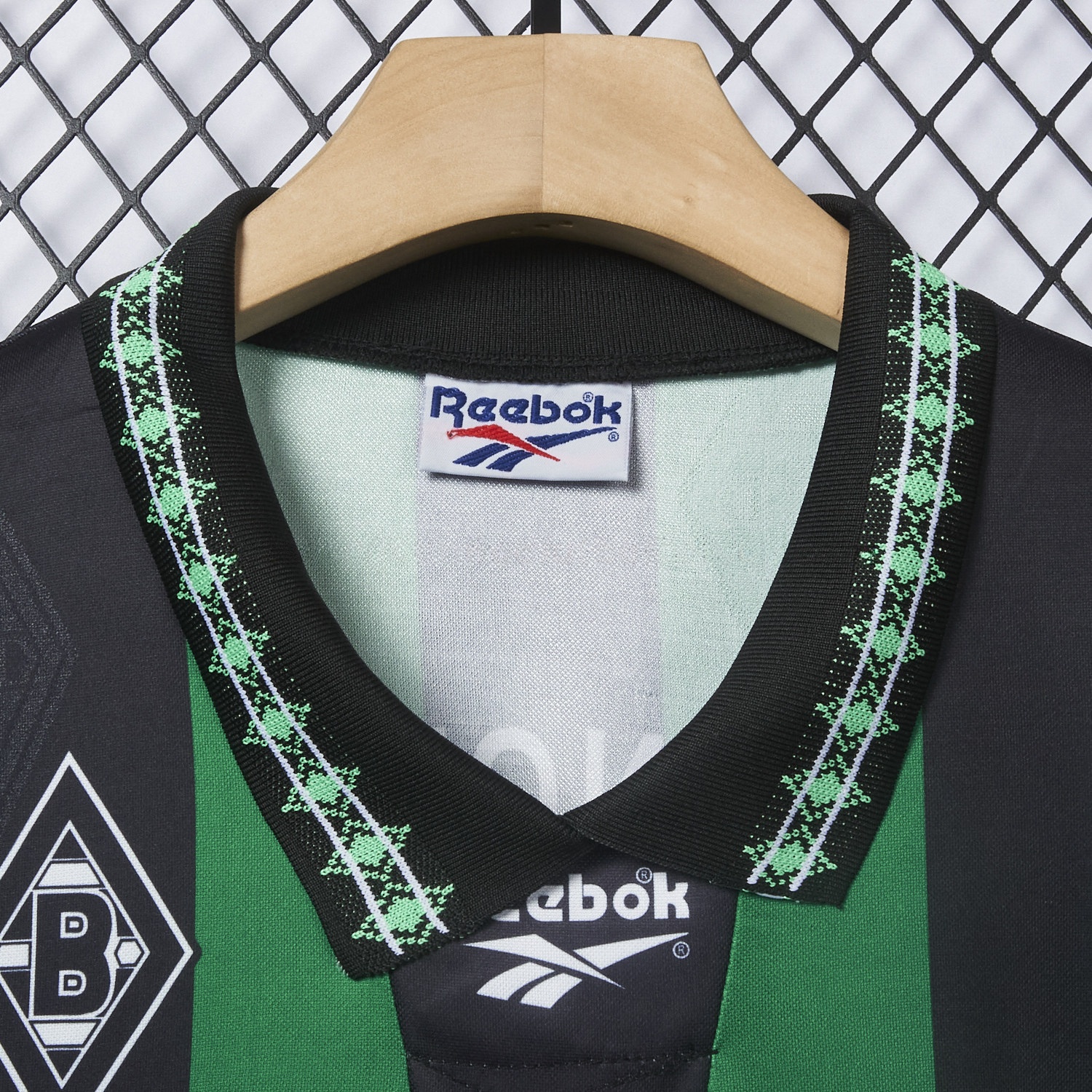 Retro Borussia Mönchengladbach 1995-96 Away Jersey - UnitedFutballJersey