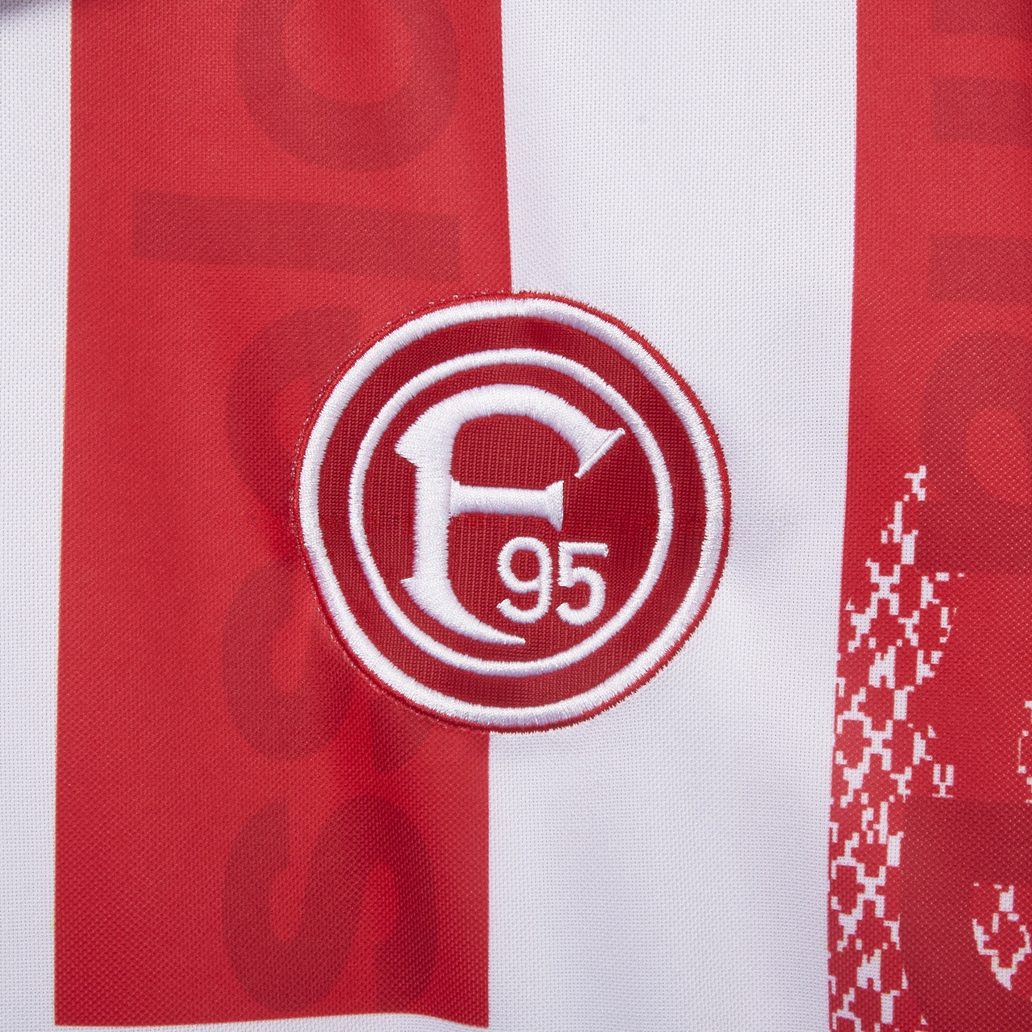 Retro Fortuna Düsseldorf 1996-98 Home Jersey - UnitedFutballJersey