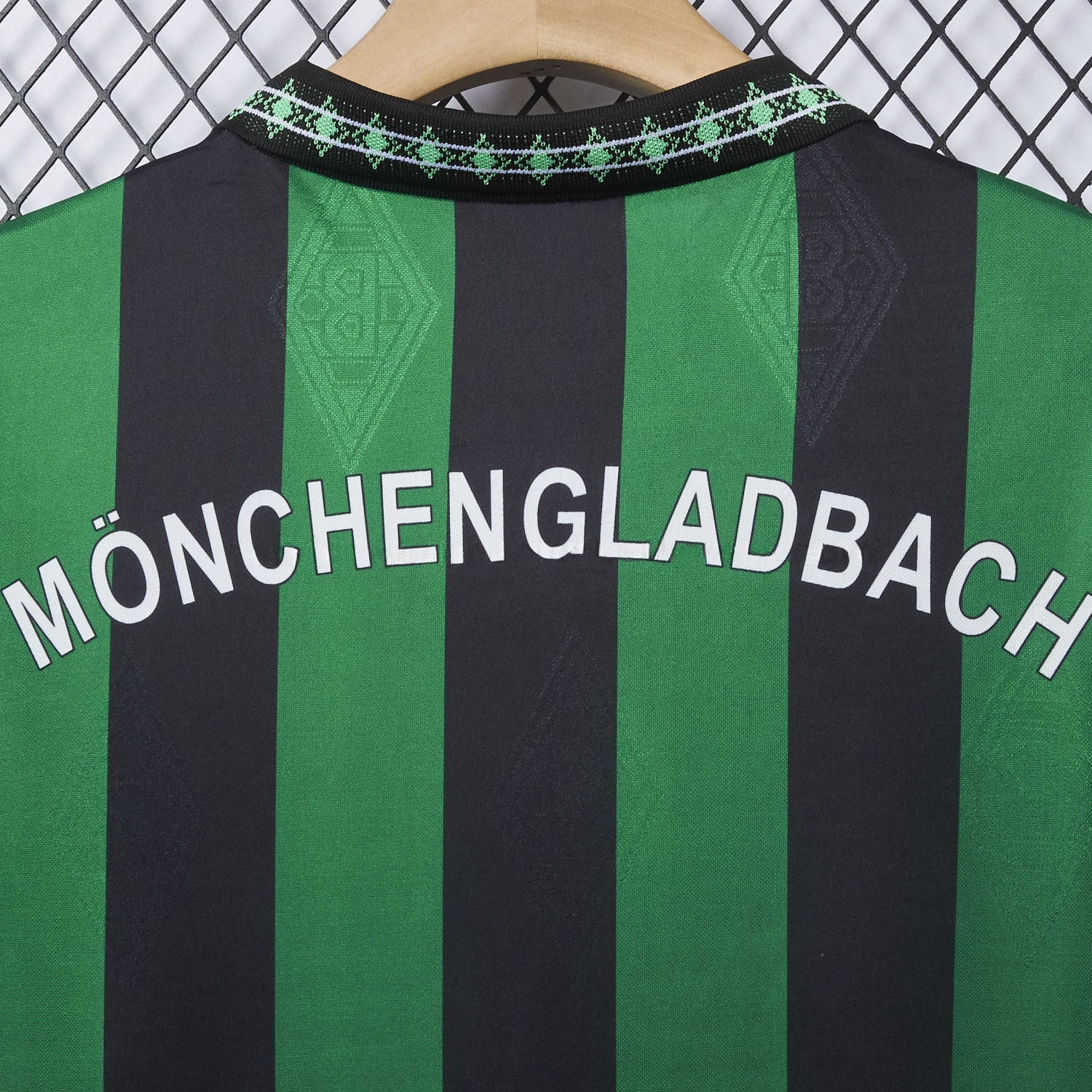 Retro Borussia Mönchengladbach 1995-96 Away Jersey - UnitedFutballJersey