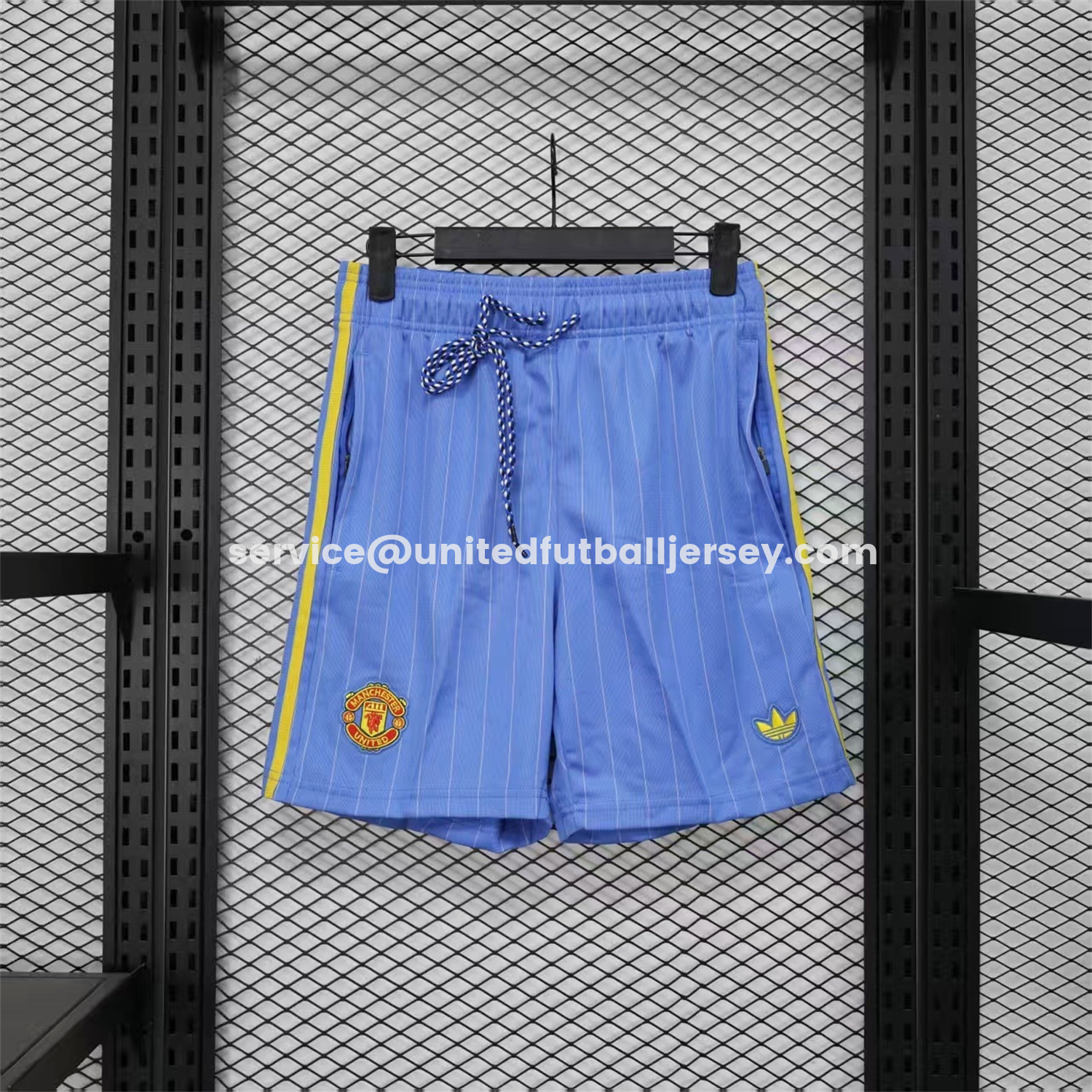 Manchester United 25-26 Trefoil Blue Travel Shorts - Player Version - UnitedFutballJersey