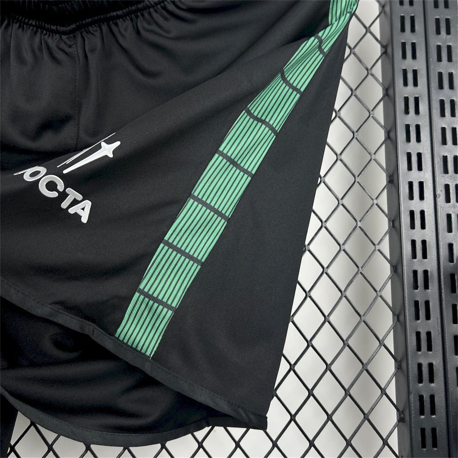 Venezia 2026 Home Black Shorts - Fans Version - UnitedFutballJersey