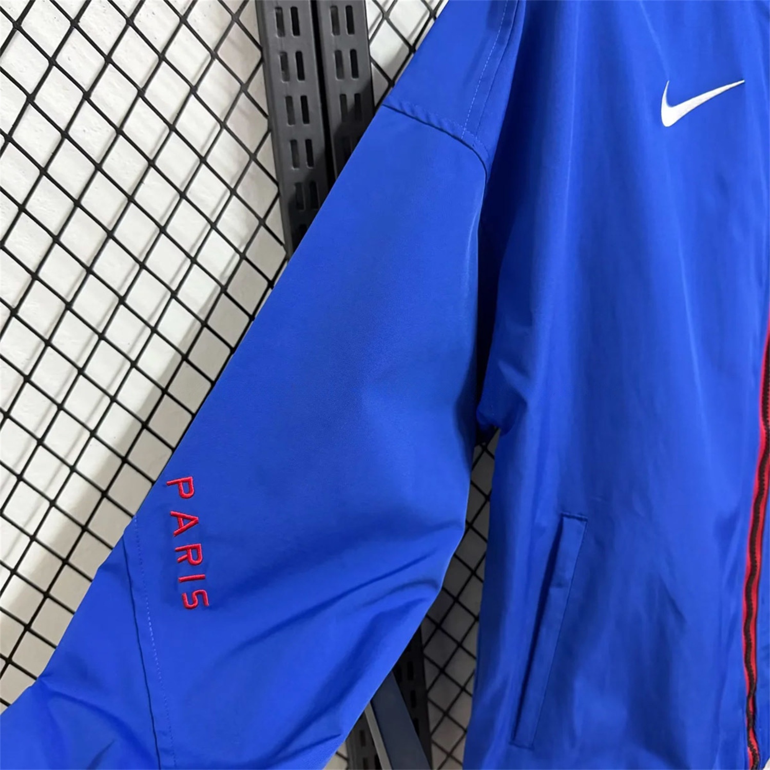 Paris Saint-Germain PSG 25-26 Windbreaker Jacket - Blue - UnitedFutballJersey