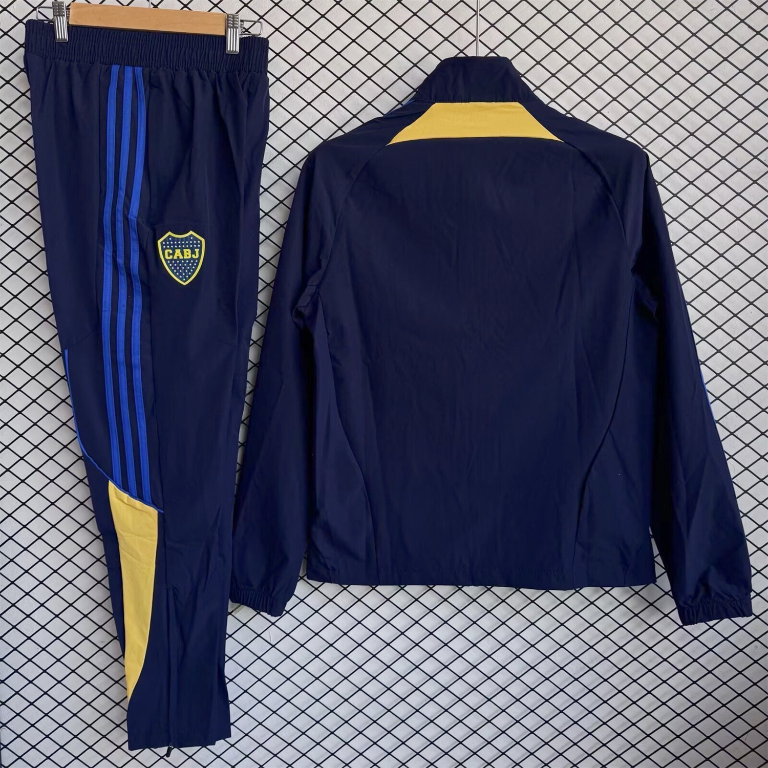 Boca Juniors 25-26 Windbreaker Training Set - Deep Blue Top and Pants - UnitedFutballJersey