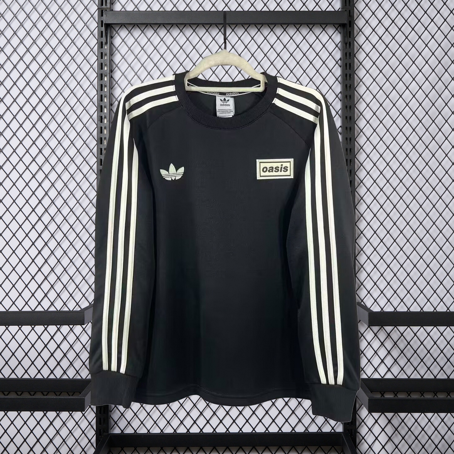 Adidas 25-26 Oasis Originals Tour Black Long Sleeves Jersey - Fans Version - UnitedFutballJersey
