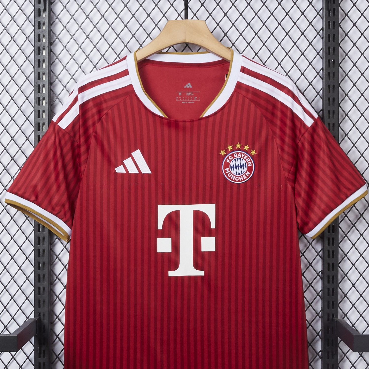 Bayern Munich 26-27 Home Jersey - Fans Version - UnitedFutballJersey