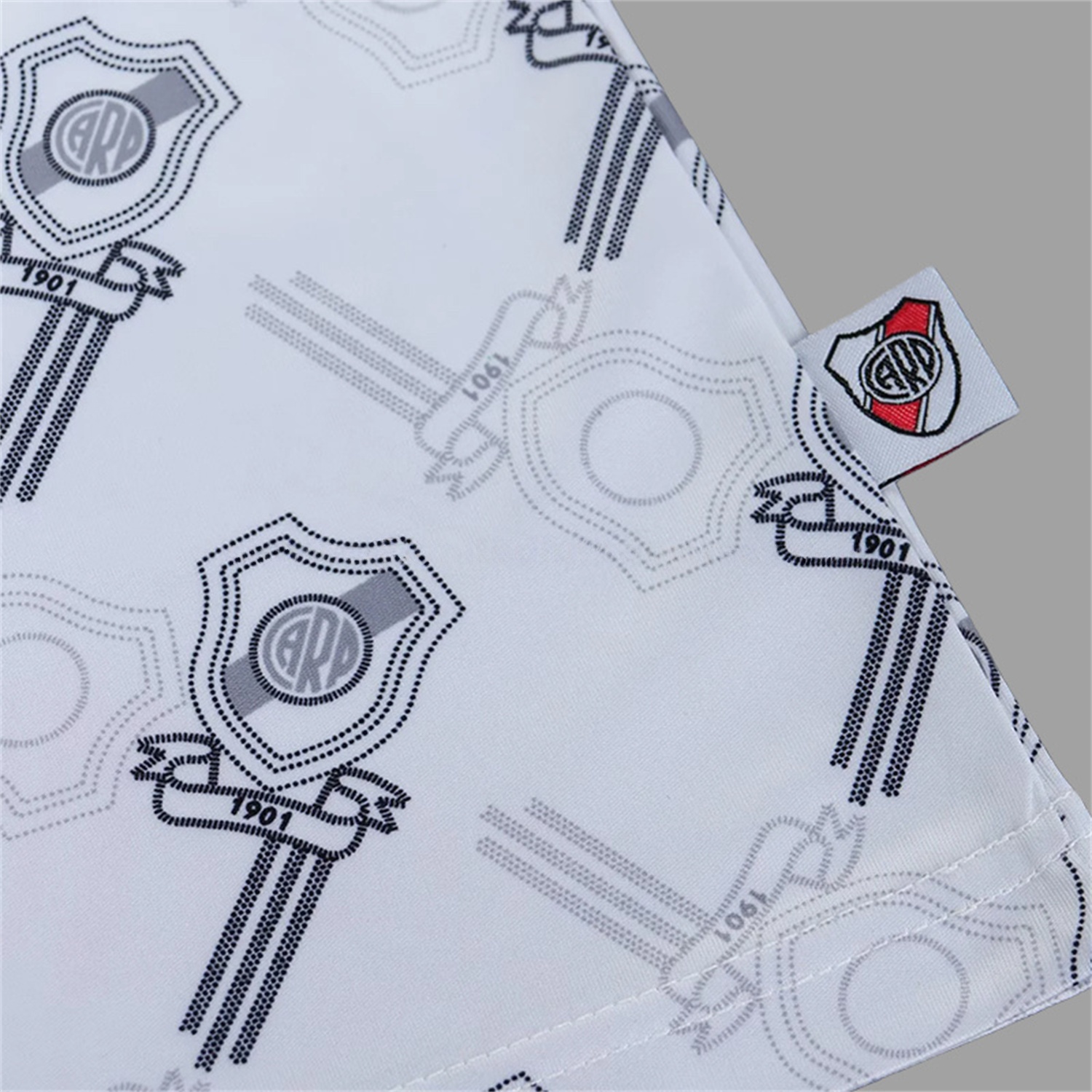 Retro River Plate 1996-97 Home Kids Kit - UnitedFutballJersey