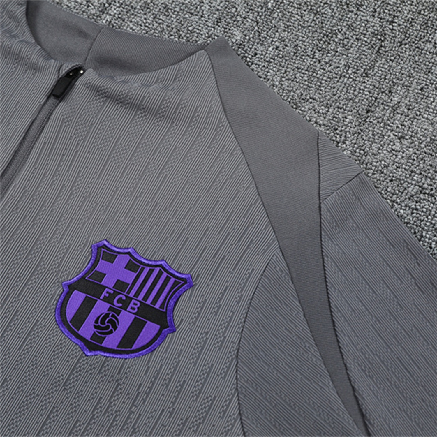 Barcelona 25-26 Long Sleeve Training Set - Grey Top & Black Pants - UnitedFutballJersey