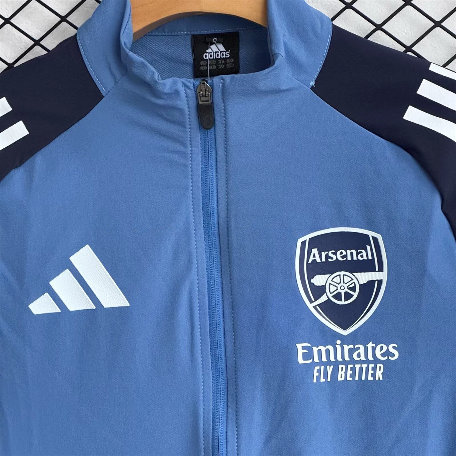 Arsenal 25-26 Windbreaker Training Set - Blue Top and Black Pants - UnitedFutballJersey