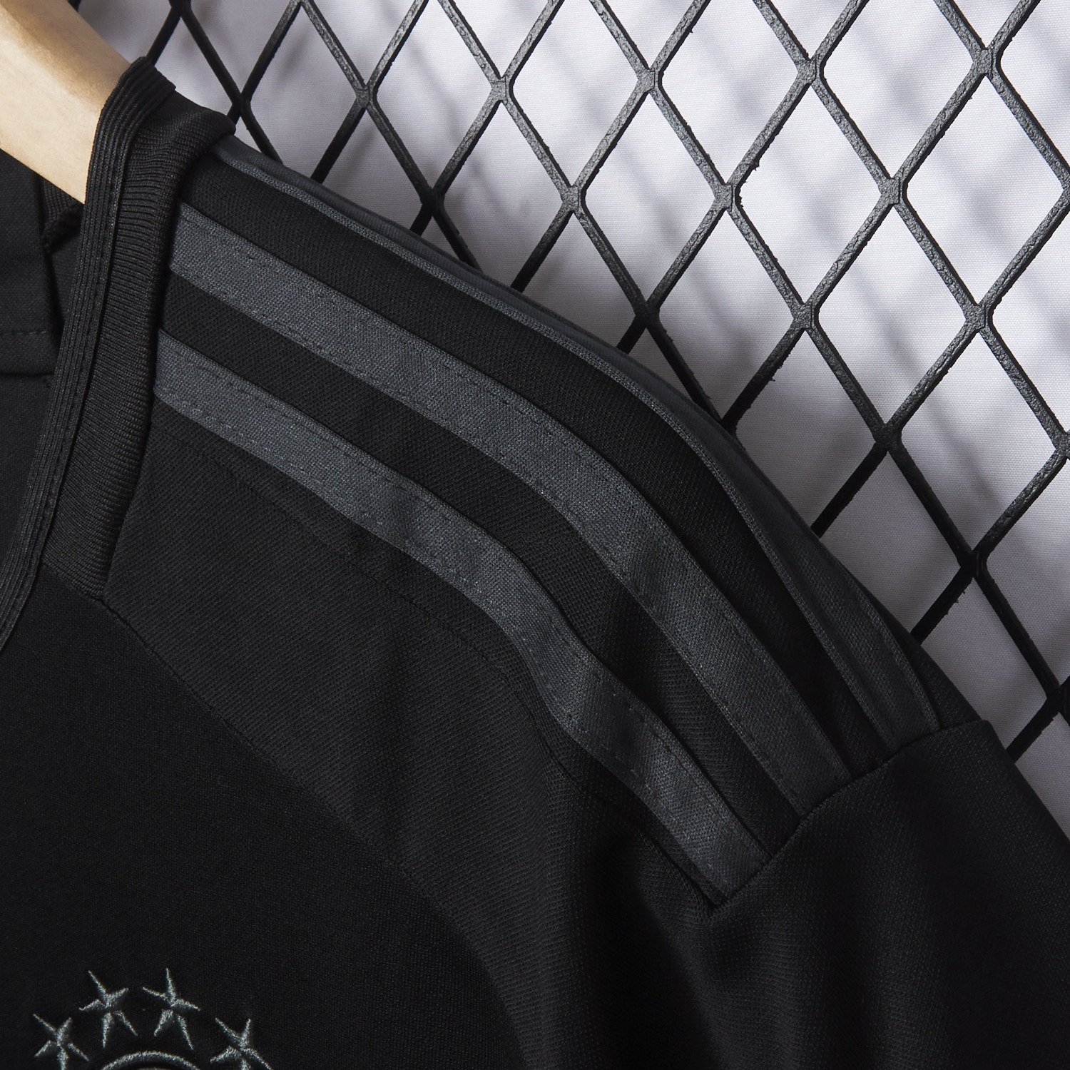Retro Bayern Munich 2023-24 Black Special Jersey - UnitedFutballJersey