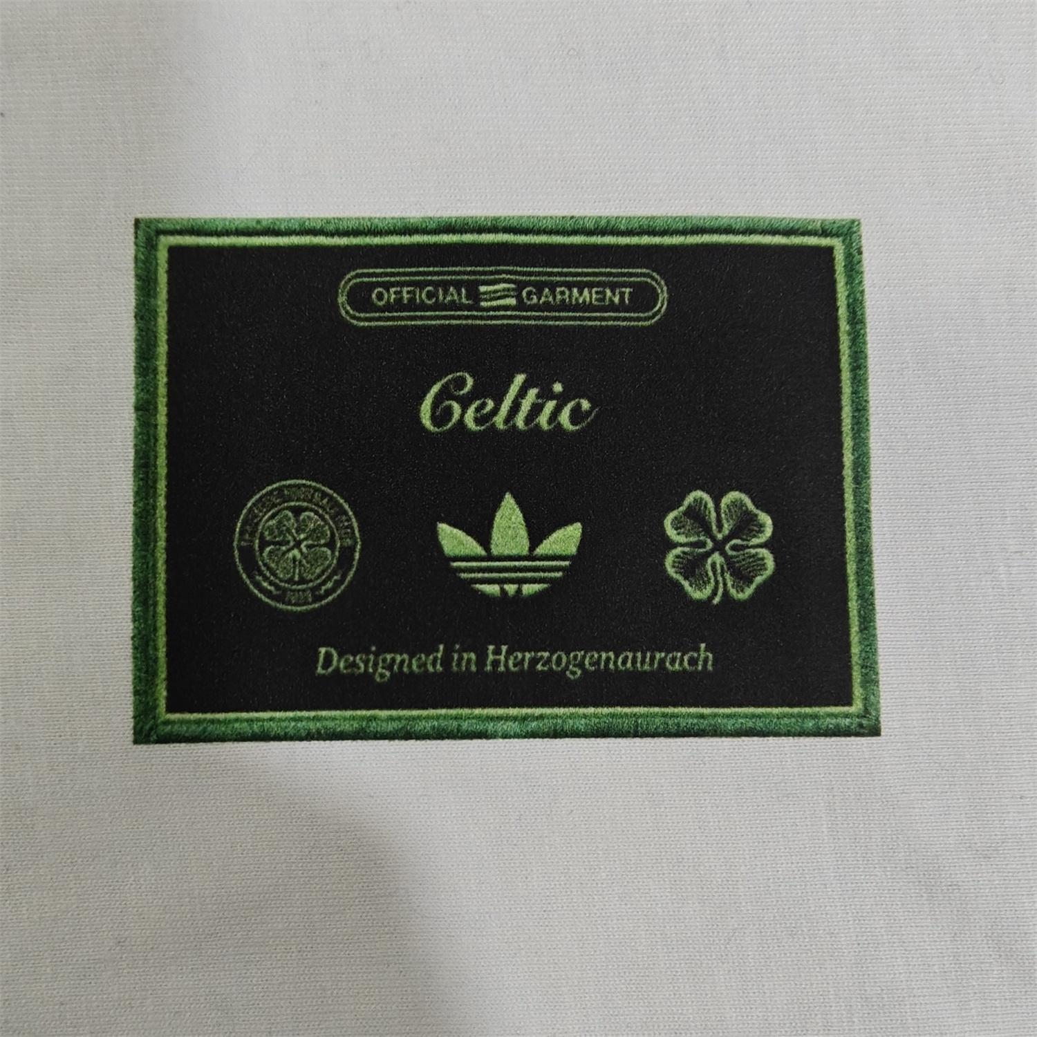 Celtic 25-26 Originals Terrace Icon Unisex Pullover Hoodie - UnitedFutballJersey