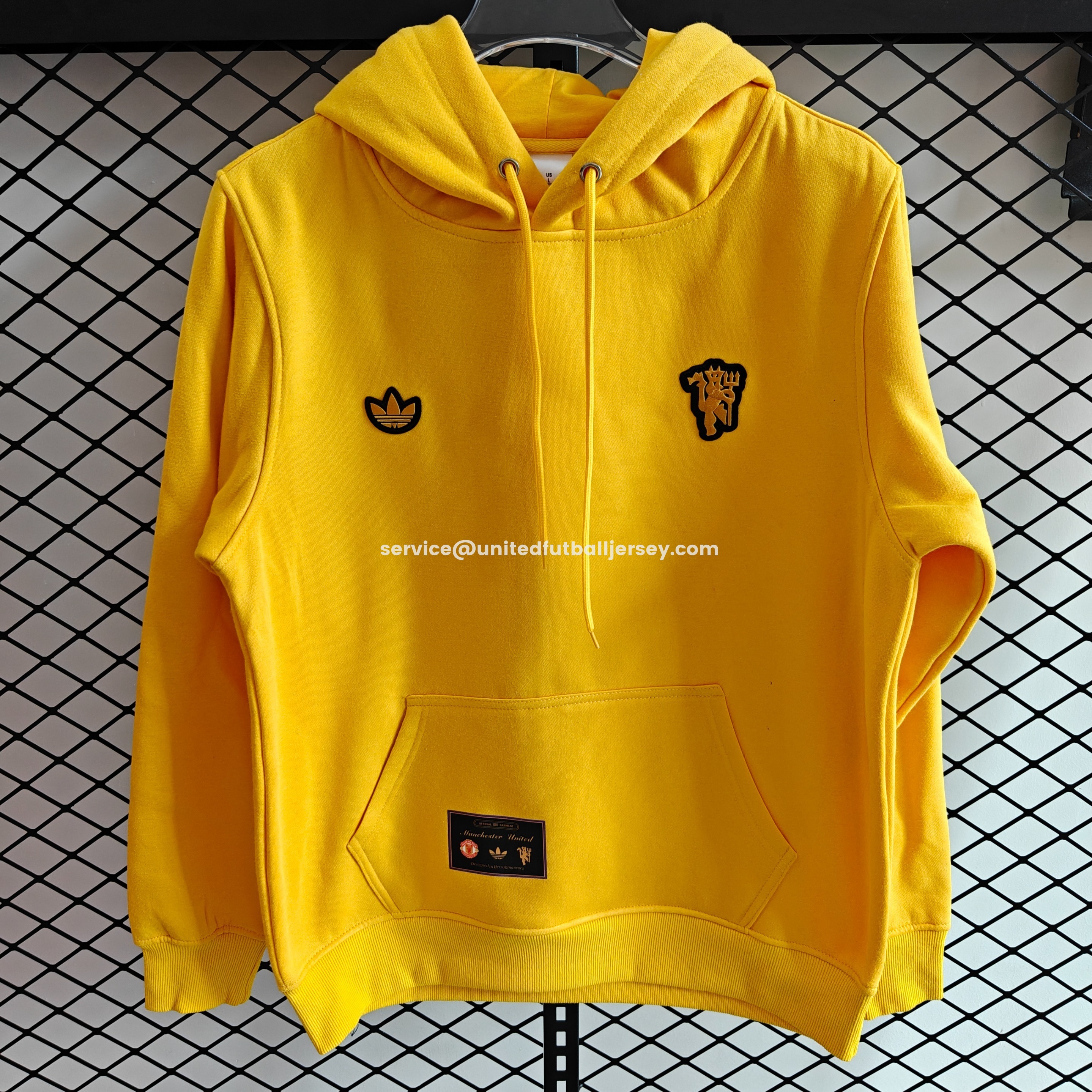Manchester United 25-26 Originals Terrace Icon Unisex Pullover Hoodie with Yellow Logo - UnitedFutballJersey