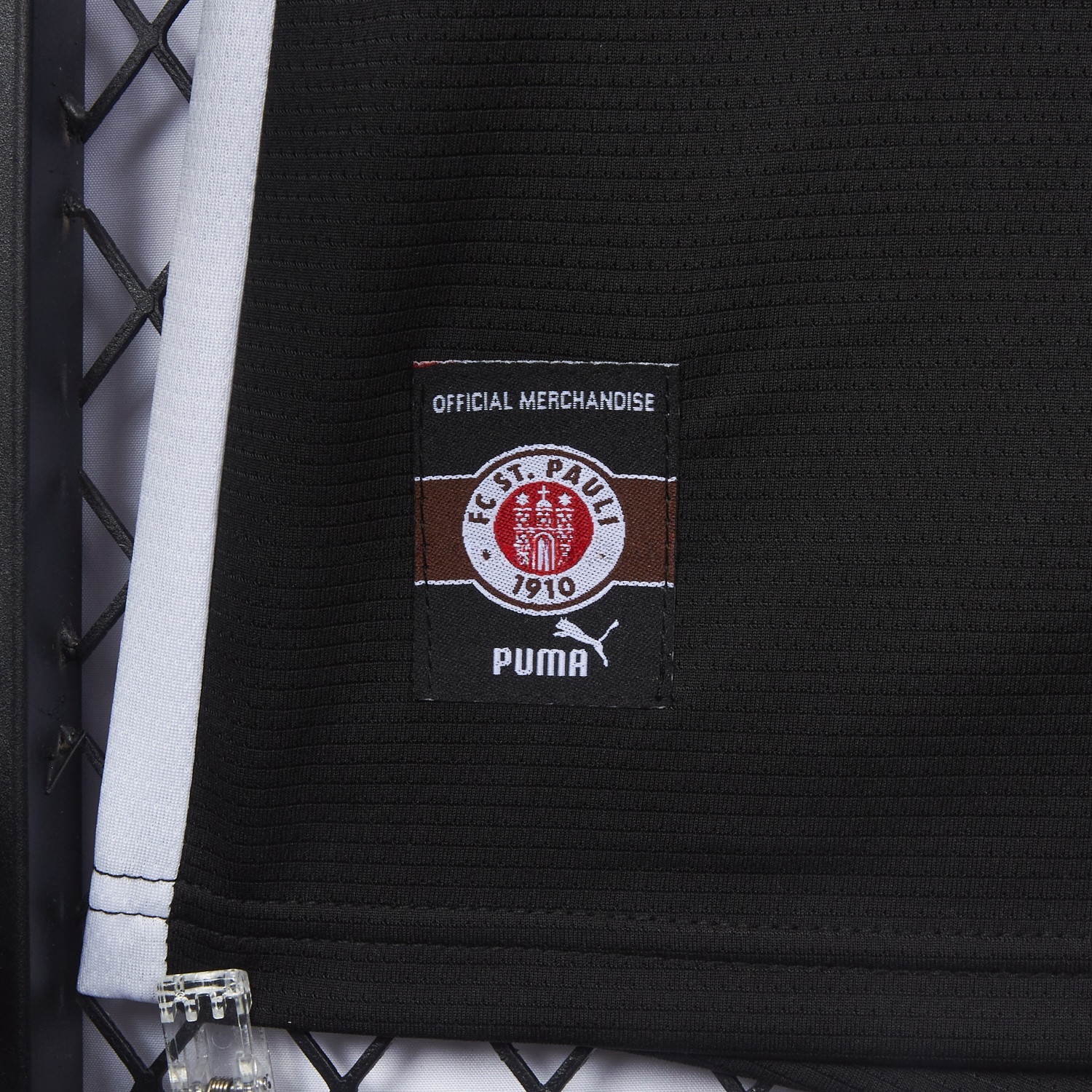 St. Pauli 25-26 Retro Style Polo Jersey - Fans Version - UnitedFutballJersey