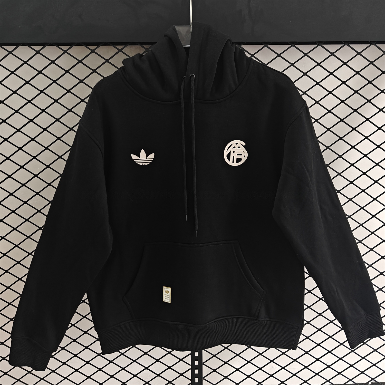 Bayern Munich 25-26 Originals Terrace Icon Unisex Pullover Hoodie - UnitedFutballJersey