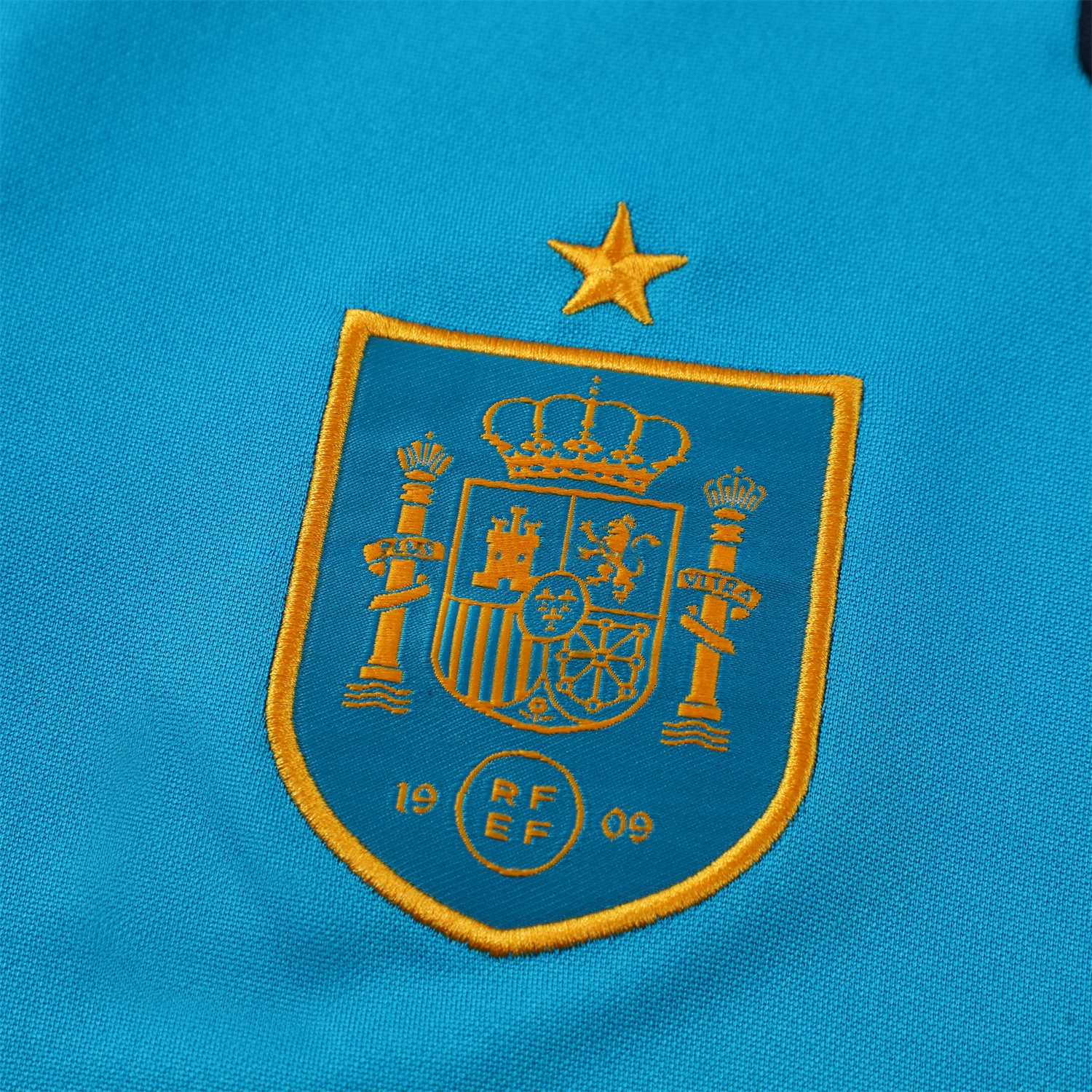 Spain 2026 Long Sleeve Training Set - Light Blue Top & Pants - UnitedFutballJersey