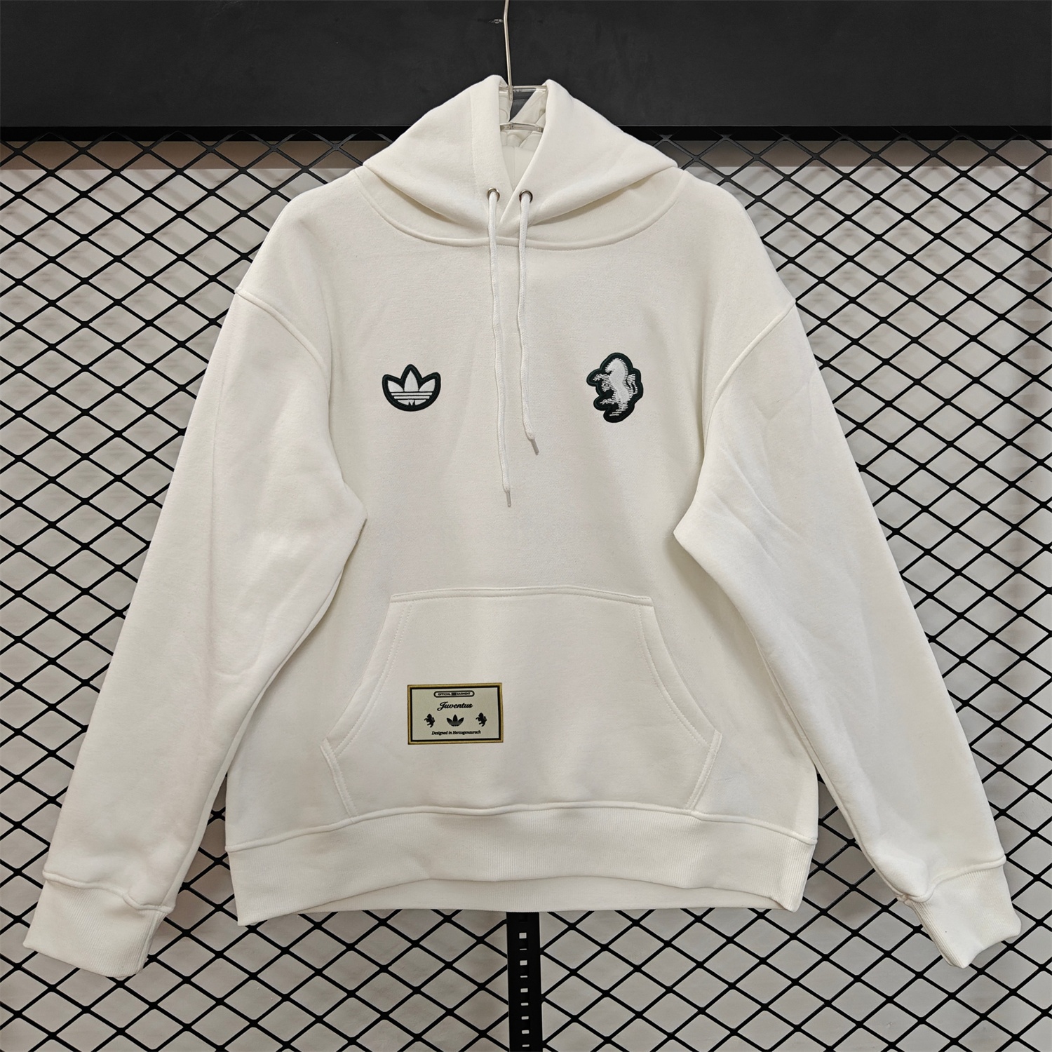 Juventus 25-26 Originals Terrace Icon Unisex Pullover Hoodie - UnitedFutballJersey