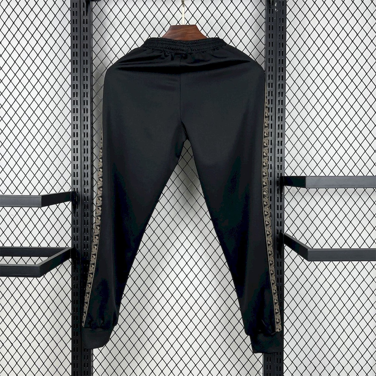 Portugal 25-26 Eusebio Special Windbreaker Training Set - Black White Top and Pants - UnitedFutballJersey