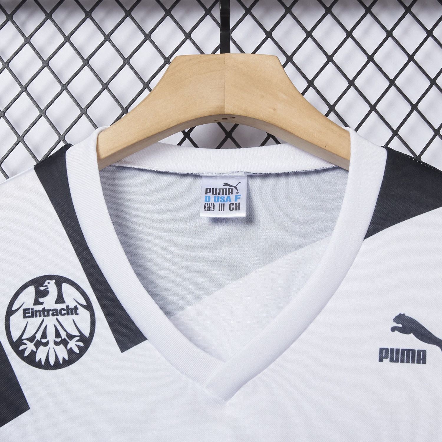 Retro Frankfurt 1990-91 Away Jersey - UnitedFutballJersey
