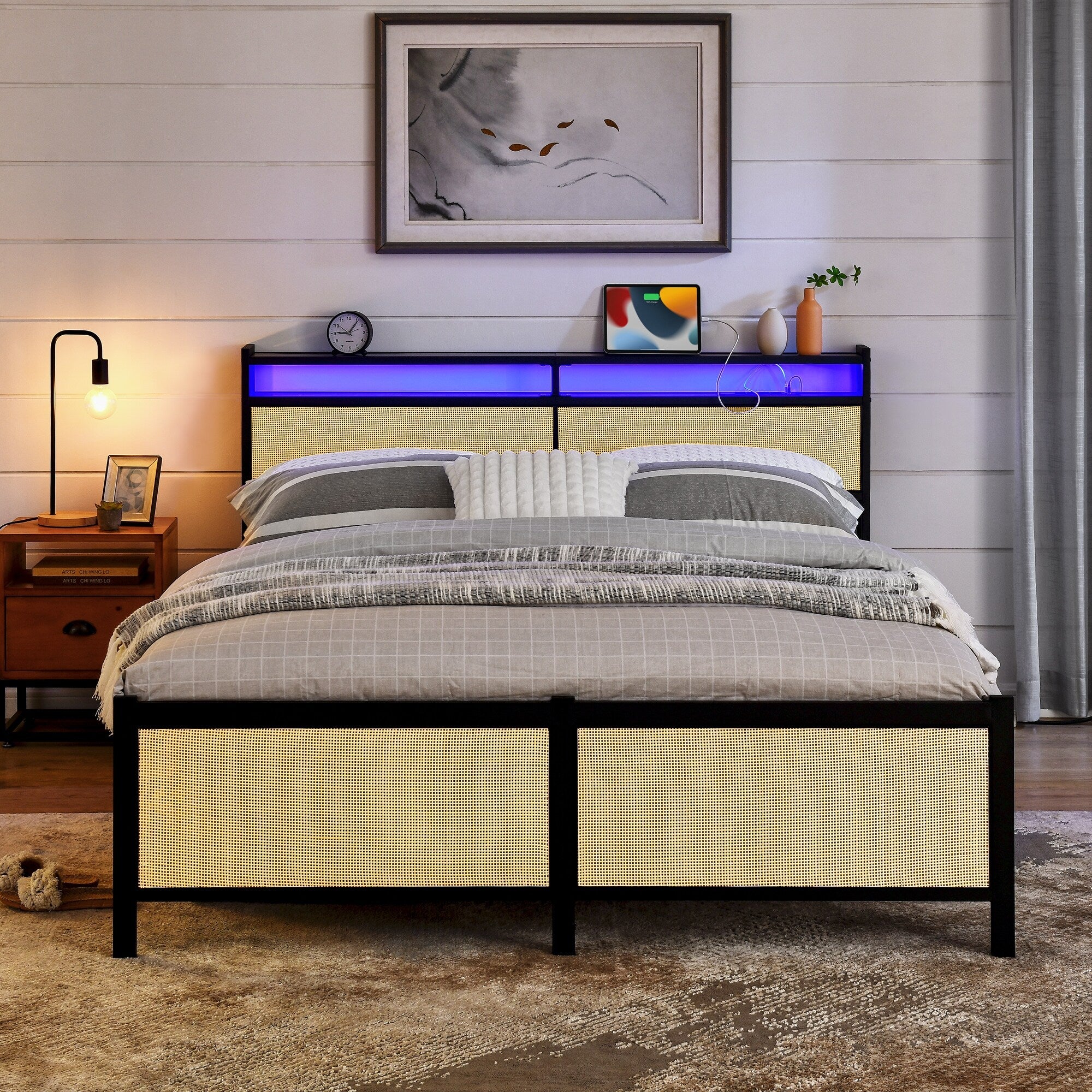 Metal bed frame For Bedroom