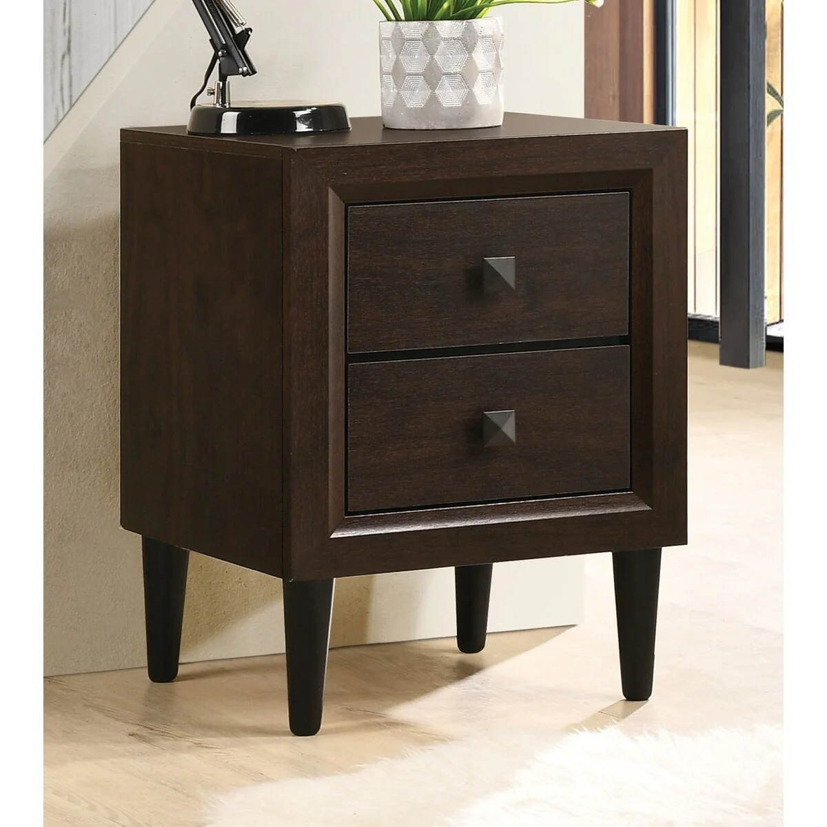 Moda Oaklee Night Table