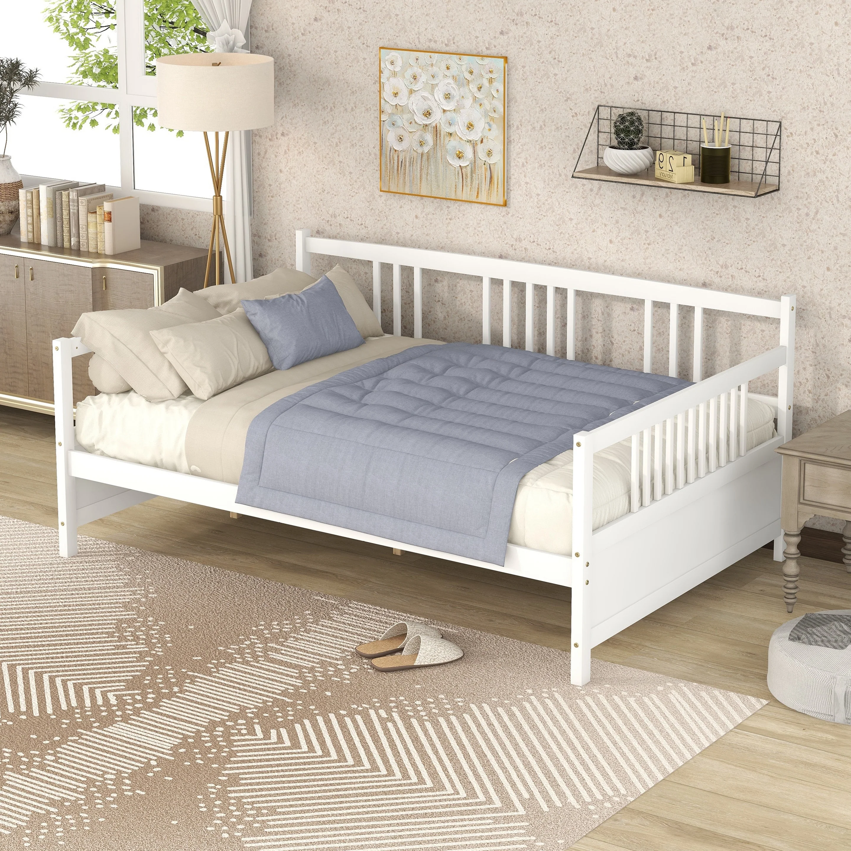 Daybed with Support Legs