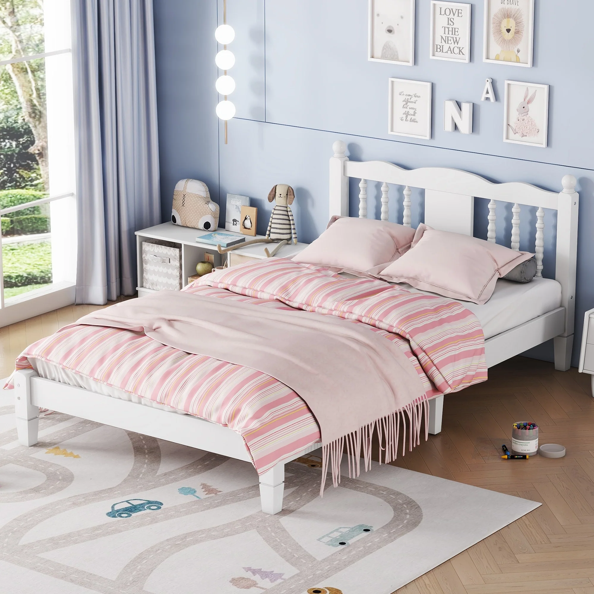 Bed with Column-Decoration Headboard